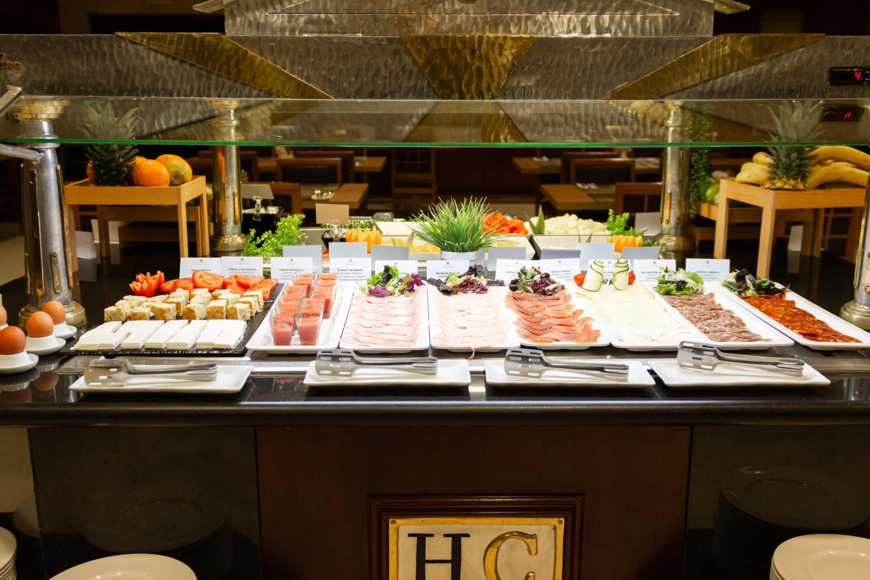 Breakfast in Hotel Badajoz Center