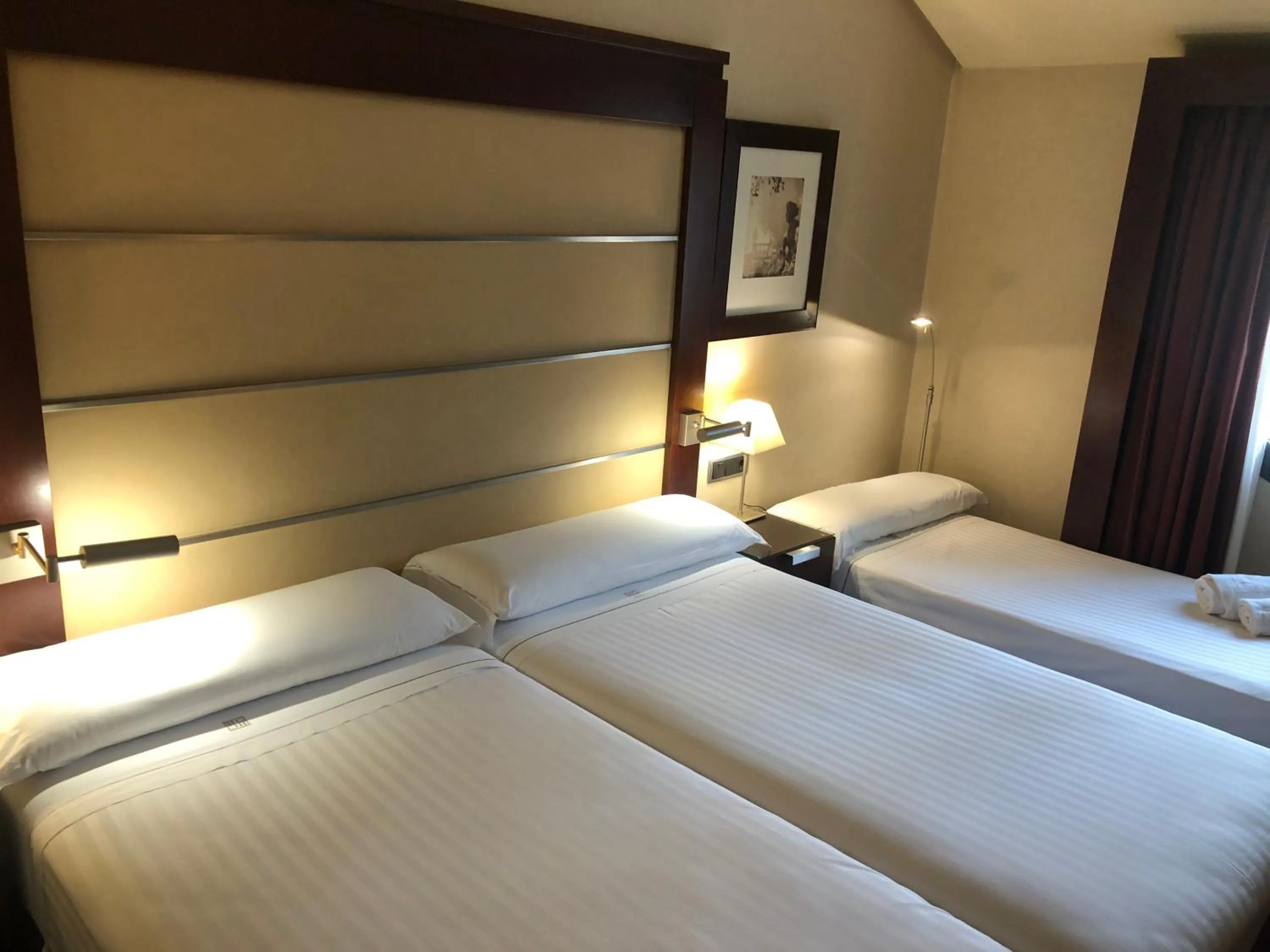 Bed in Hotel Badajoz Center