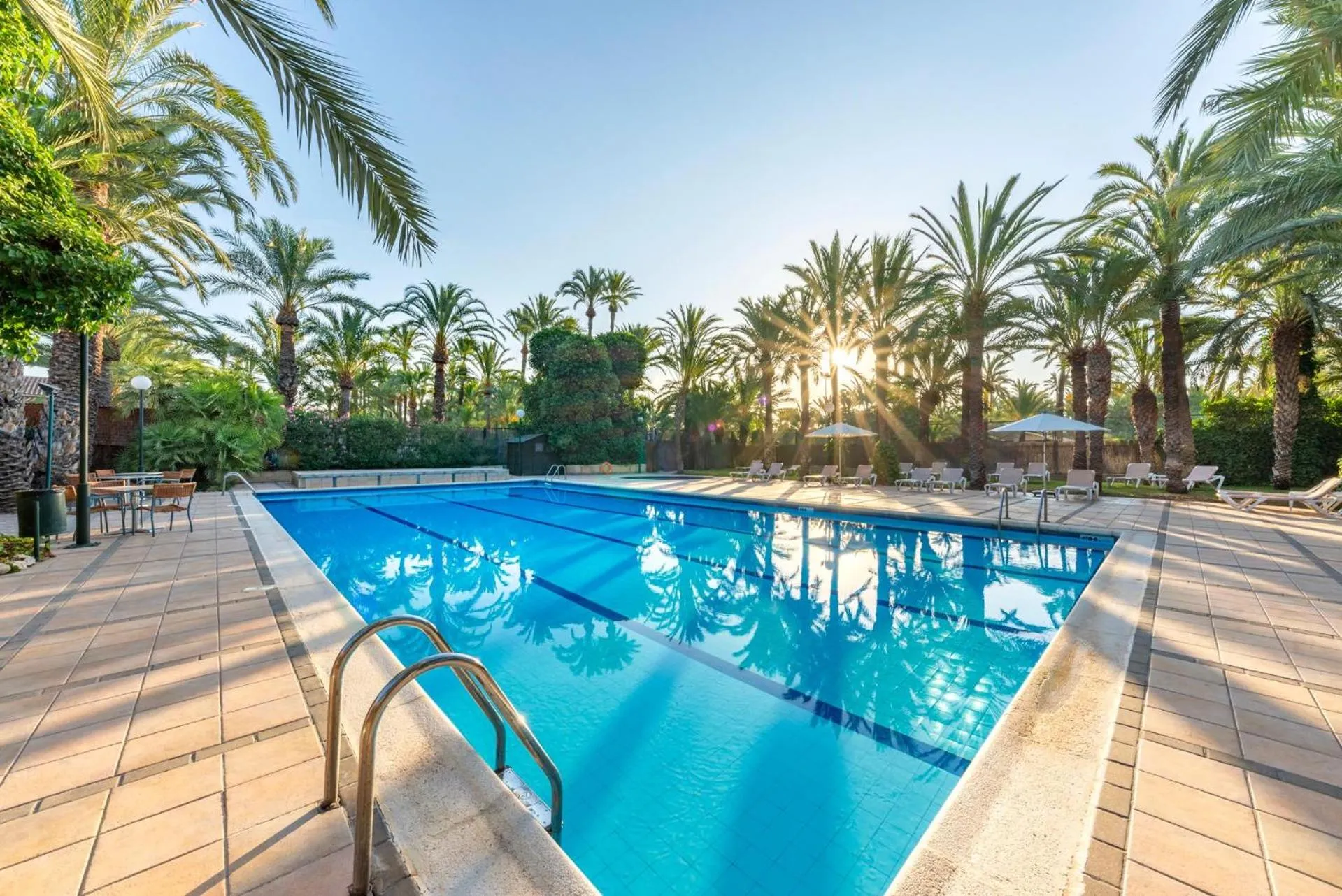 Swimming pool in Port Jardín Milenio