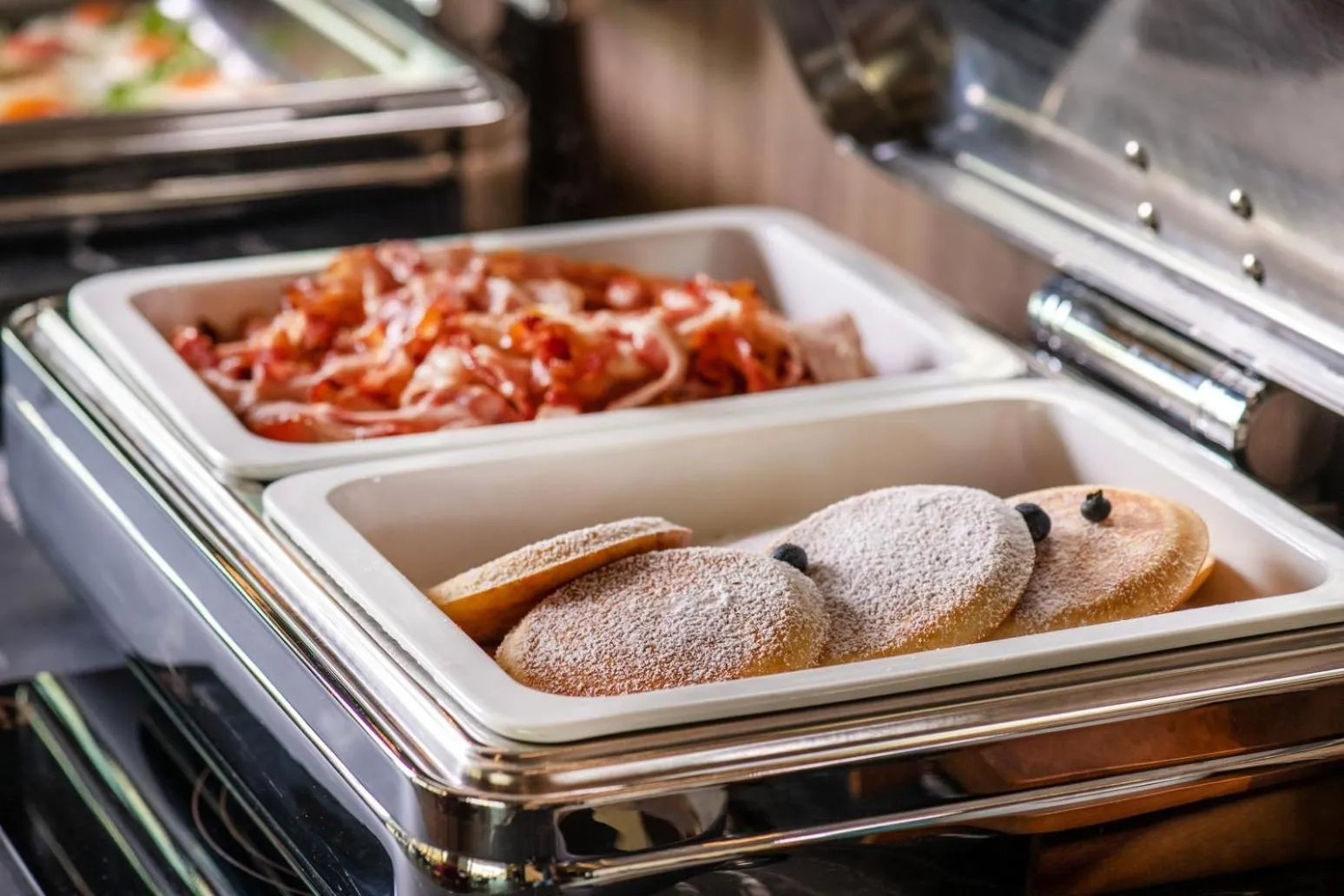 Food in Flow Hotel & Conference