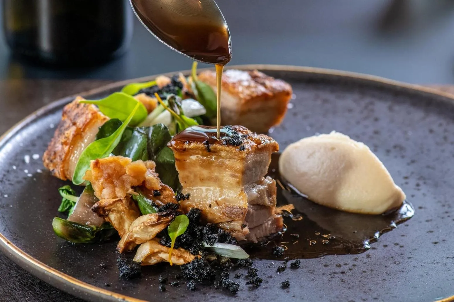 Food in Flow Hotel & Conference