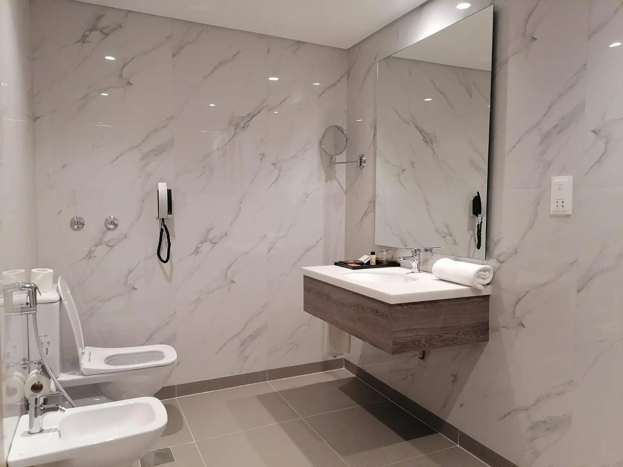 Gloria Hotel & Suites Doha