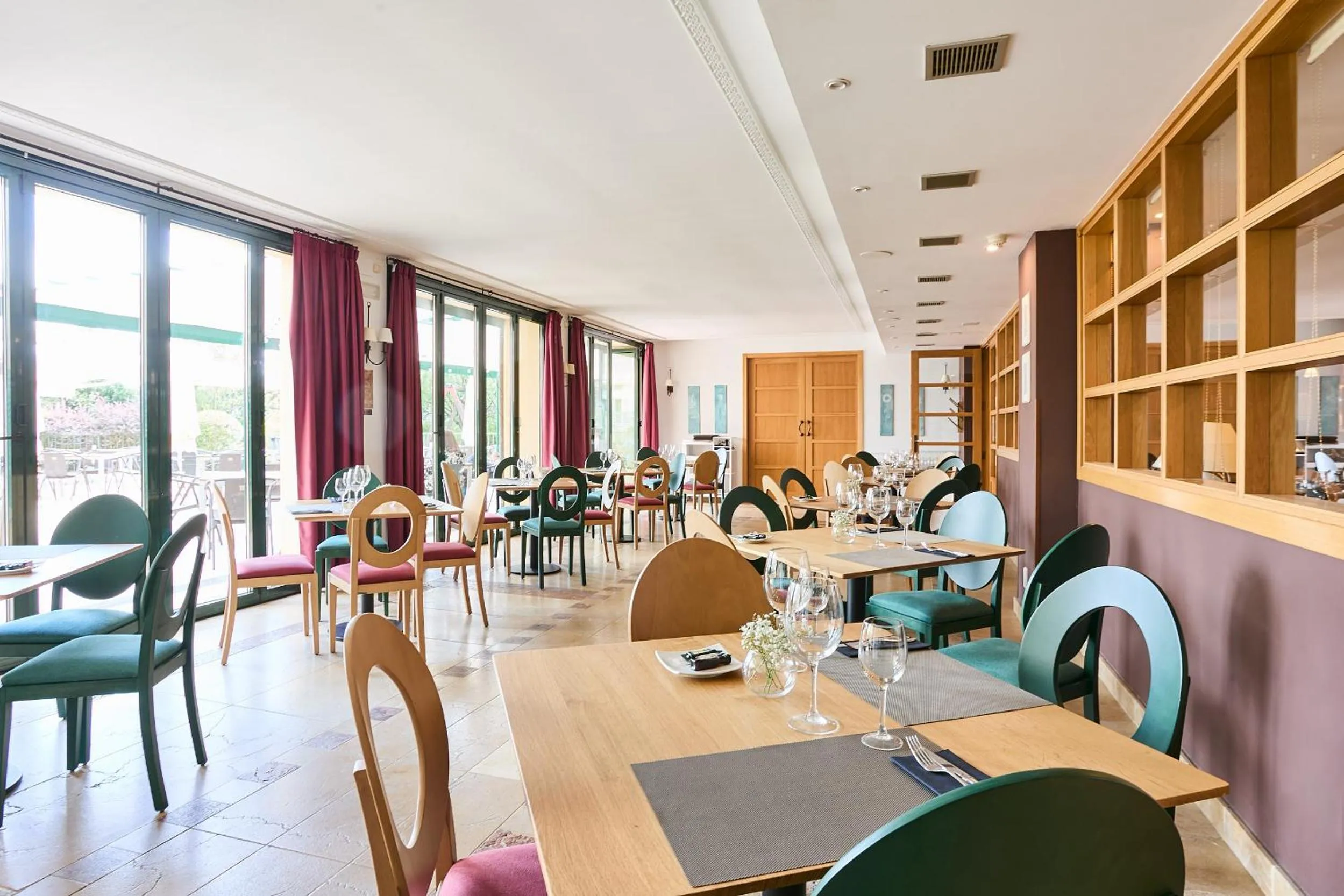 Restaurant/places to eat in Hotel Silken Villa de Laguardia