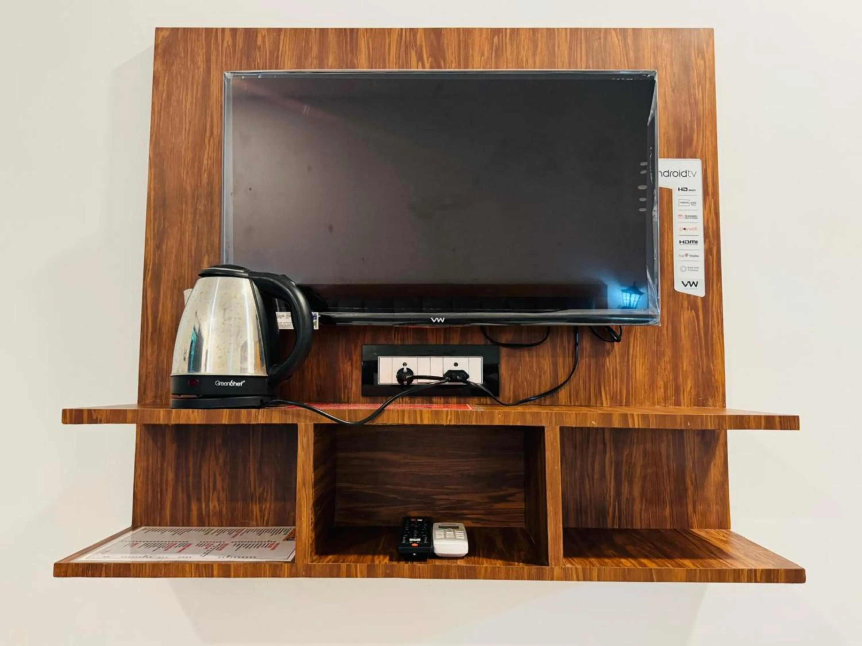 White Truffle Resort, Arambol