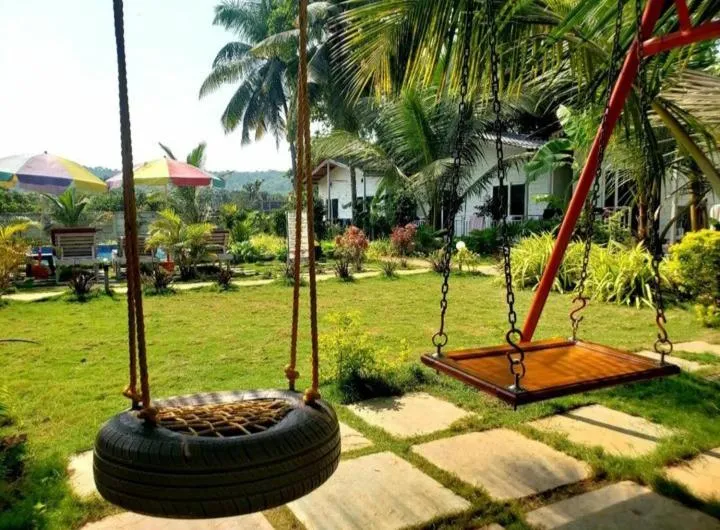 White Truffle Resort, Arambol