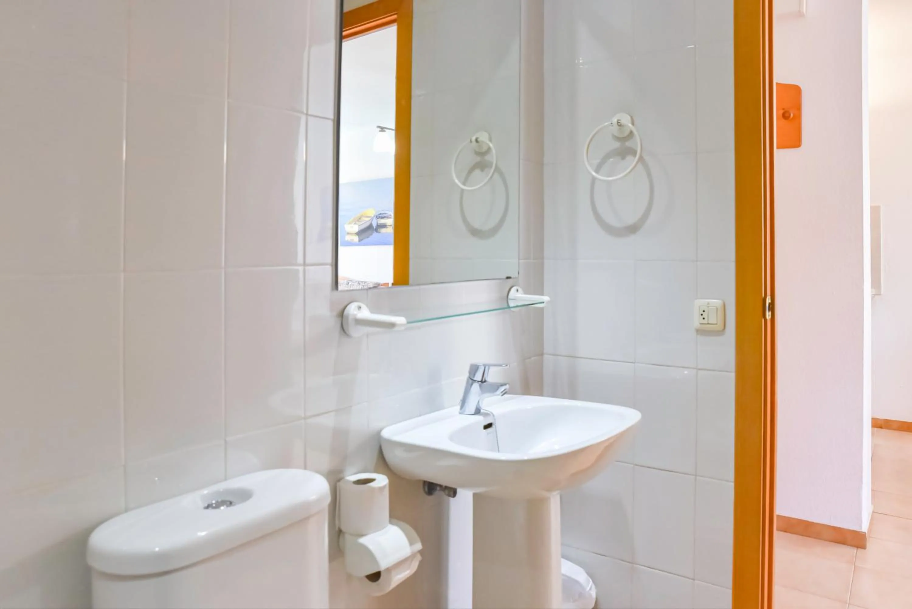 Staff in Aptos. Comte D´Empuries