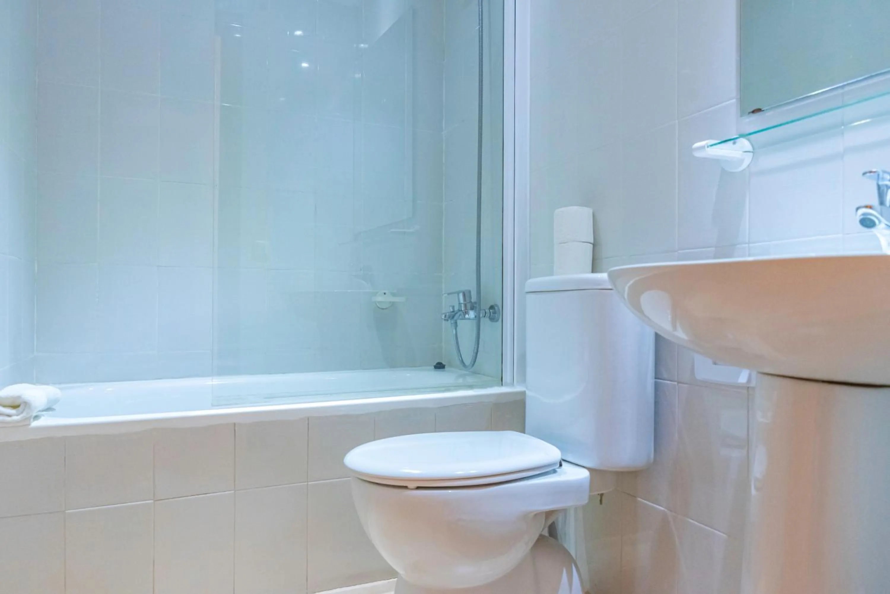 Area and facilities in Aptos. Comte D´Empuries