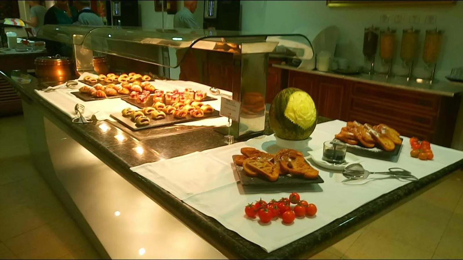 Buffet breakfast in TRH Mijas