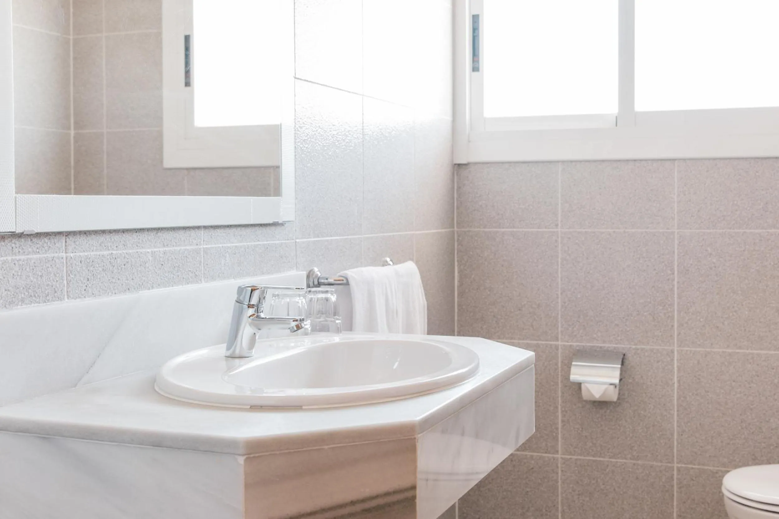 Bathroom in Hotel Golf Beach
