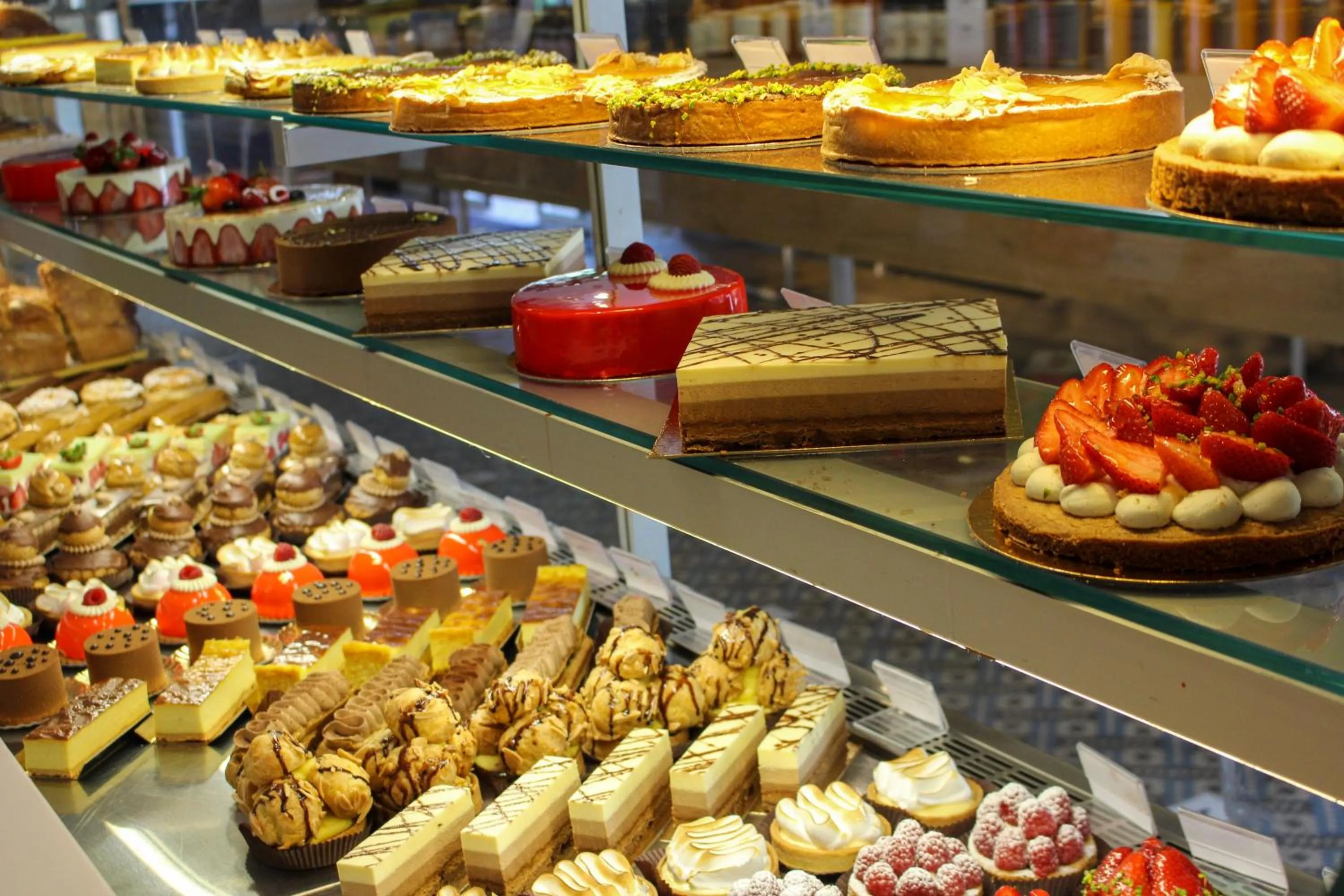 Restaurant/places to eat in La Ruche