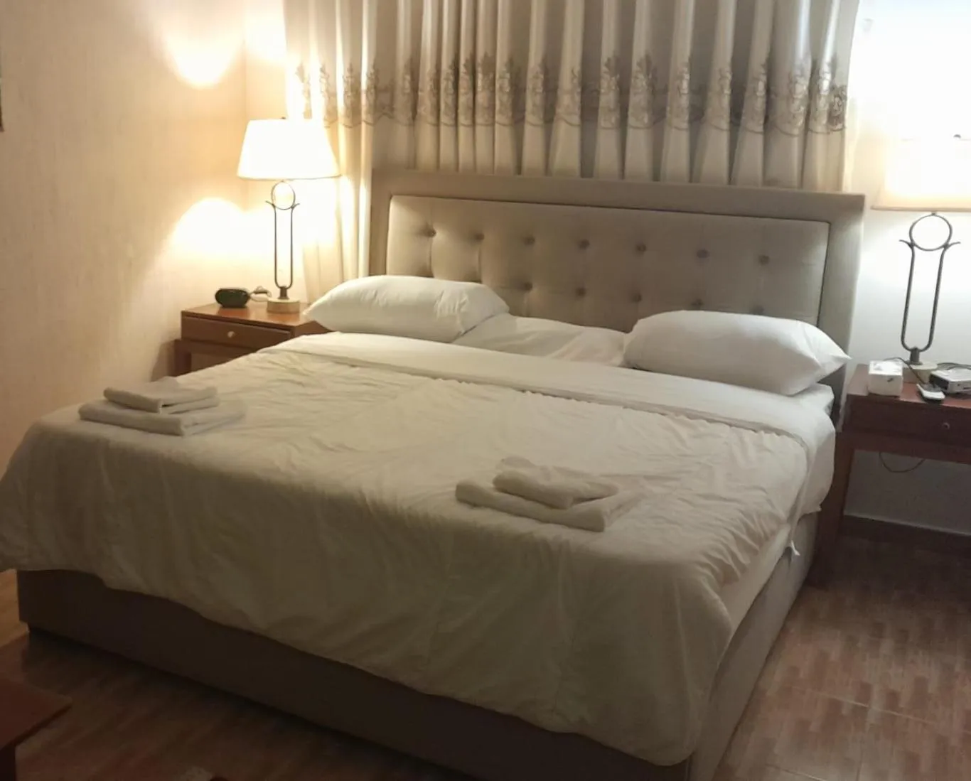 Bedroom, Bed in Tell Madaba