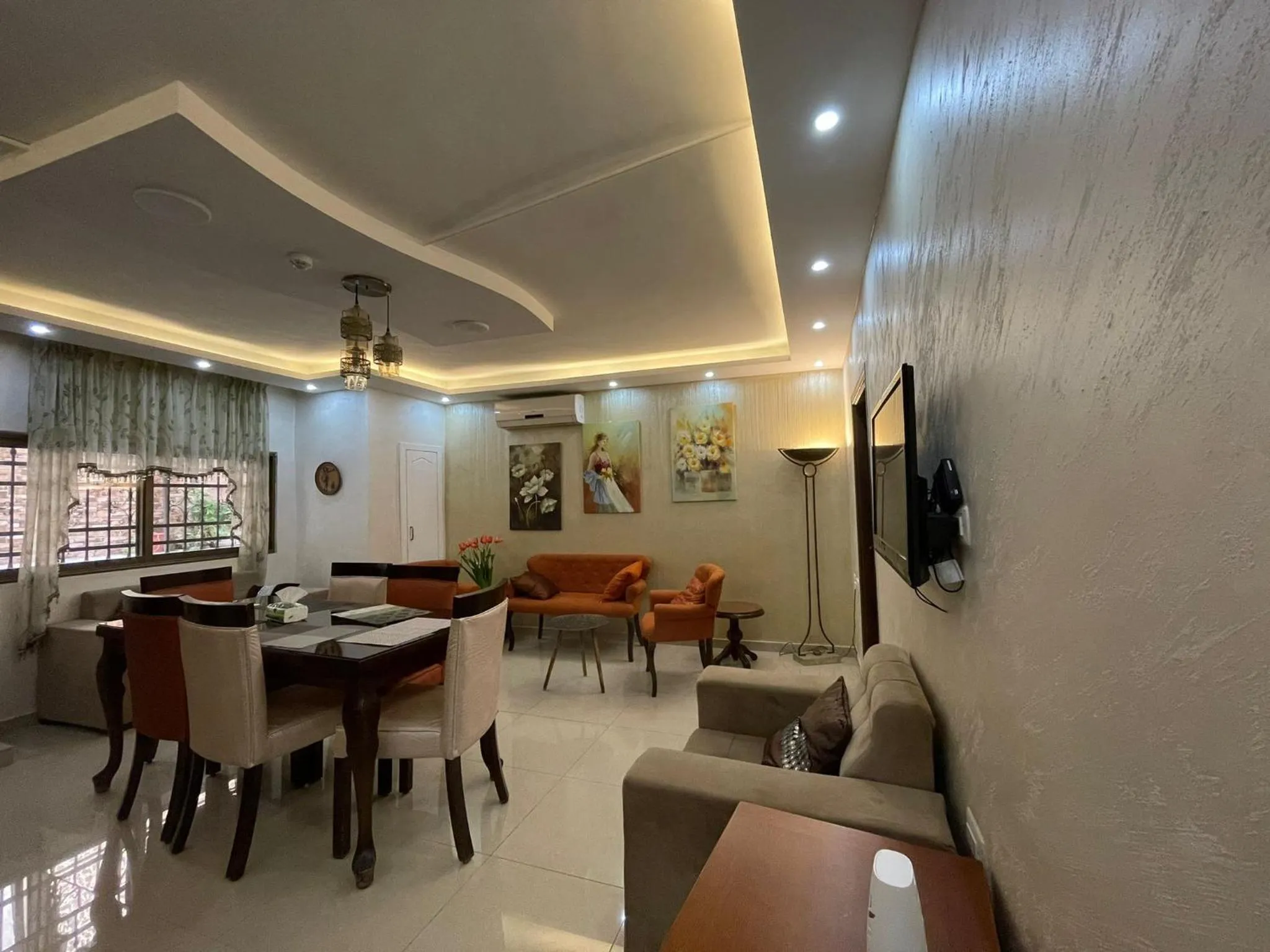 Restaurant/places to eat in Tell Madaba