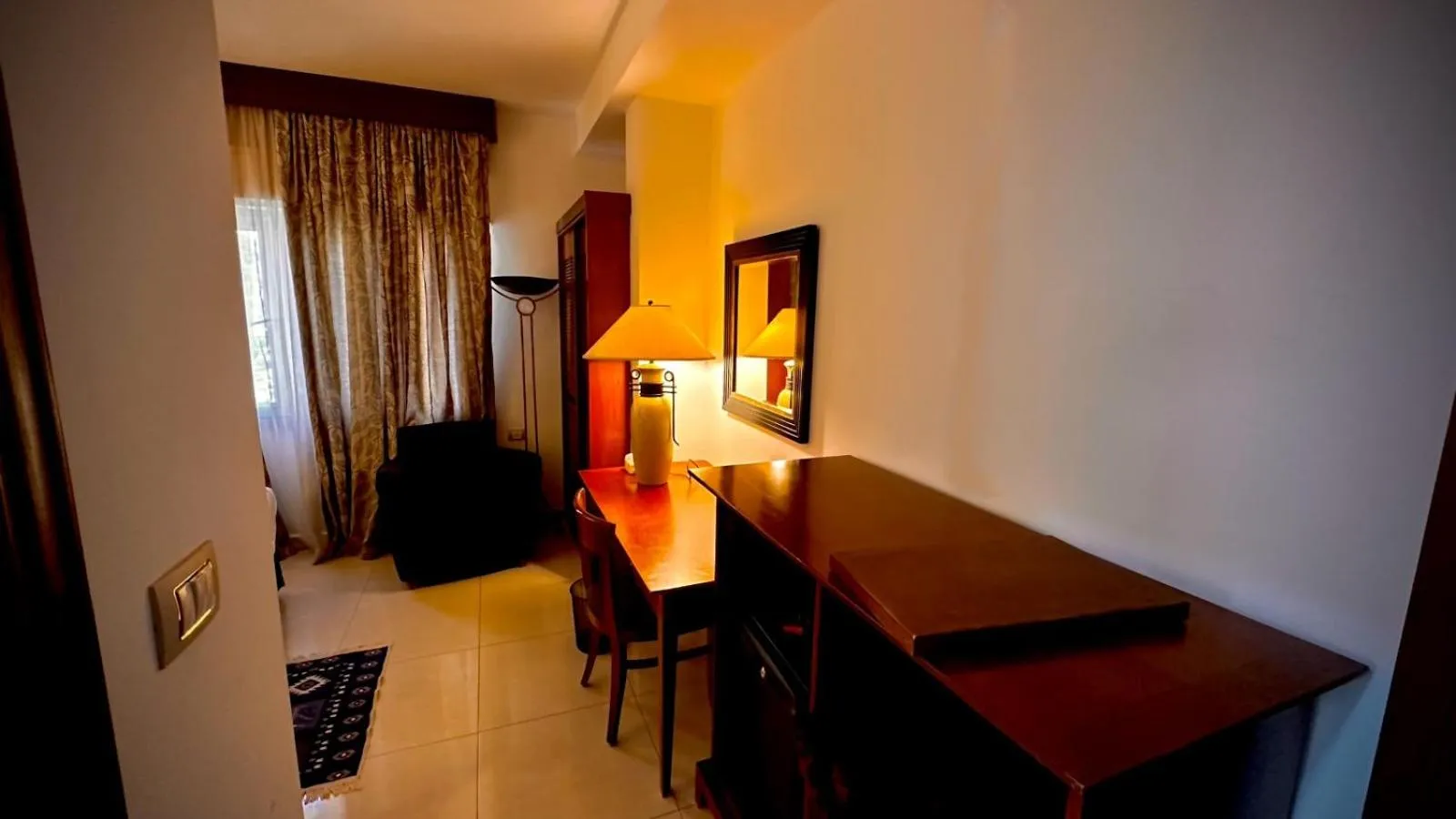 Bedroom, Bed in Tell Madaba