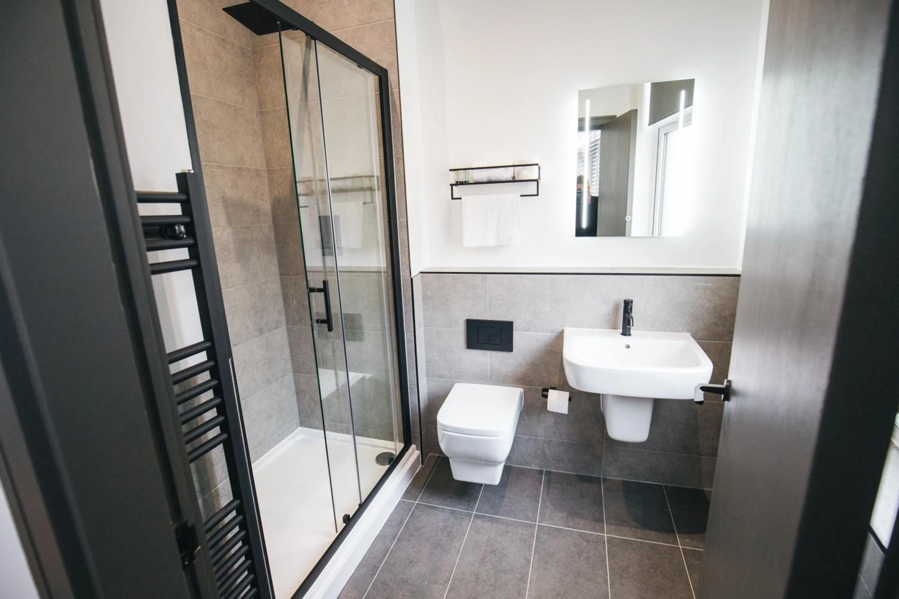 Bathroom in Black Lion Hotel Manchester