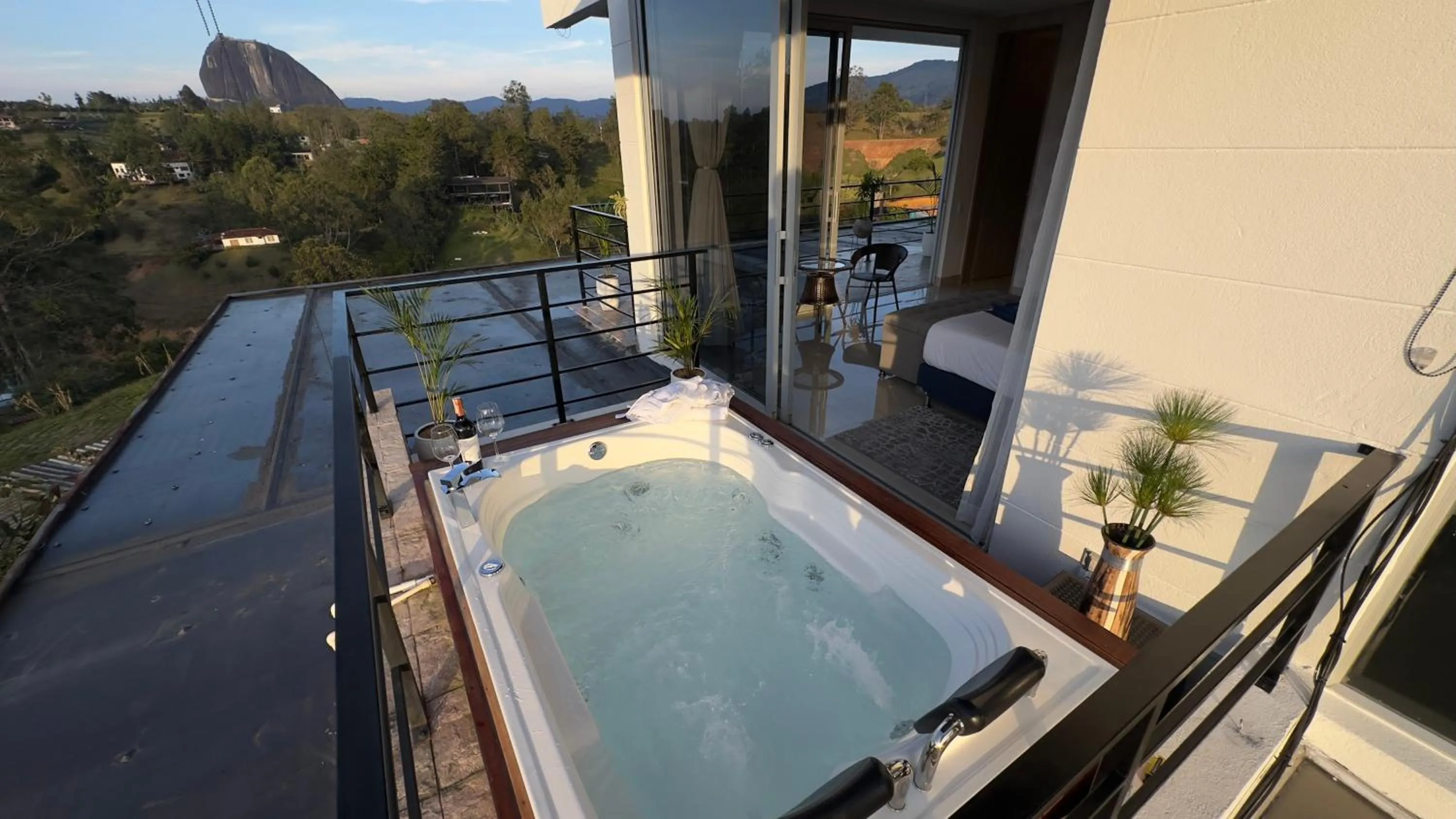 Hot Tub in Arvum Hotel Boutique