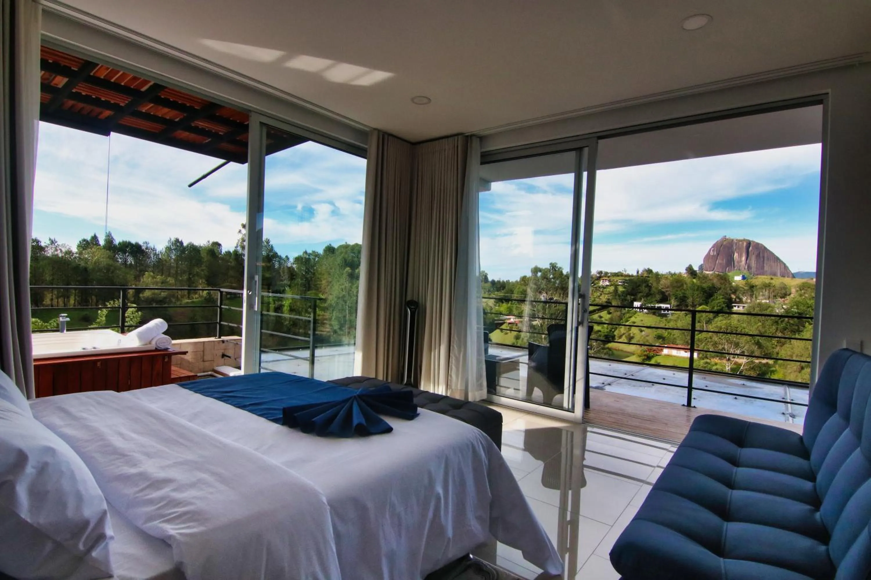 Balcony/Terrace, Bed in Arvum Hotel Boutique