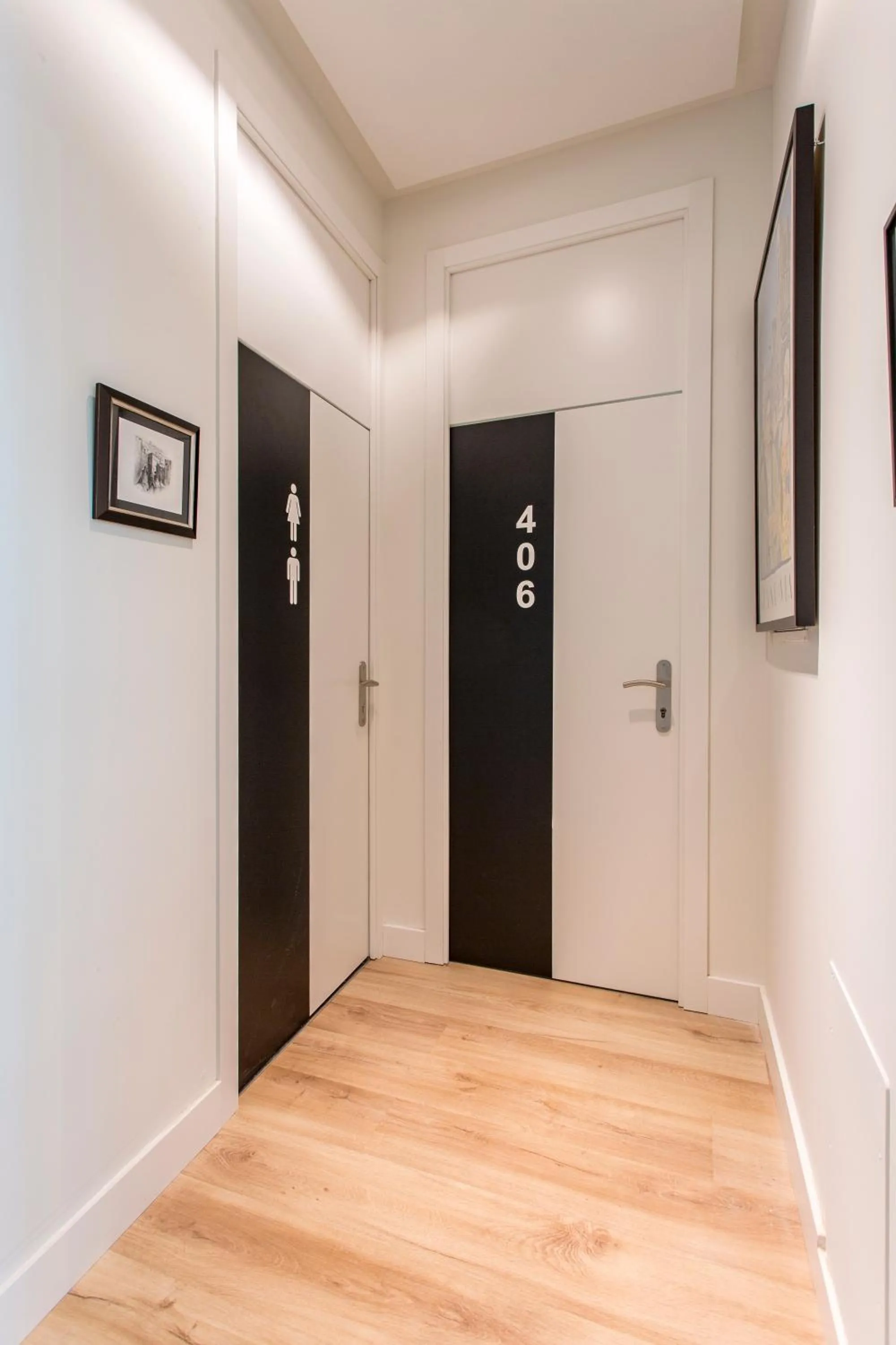 Lobby or reception in Hostal Manuela by gaiarooms