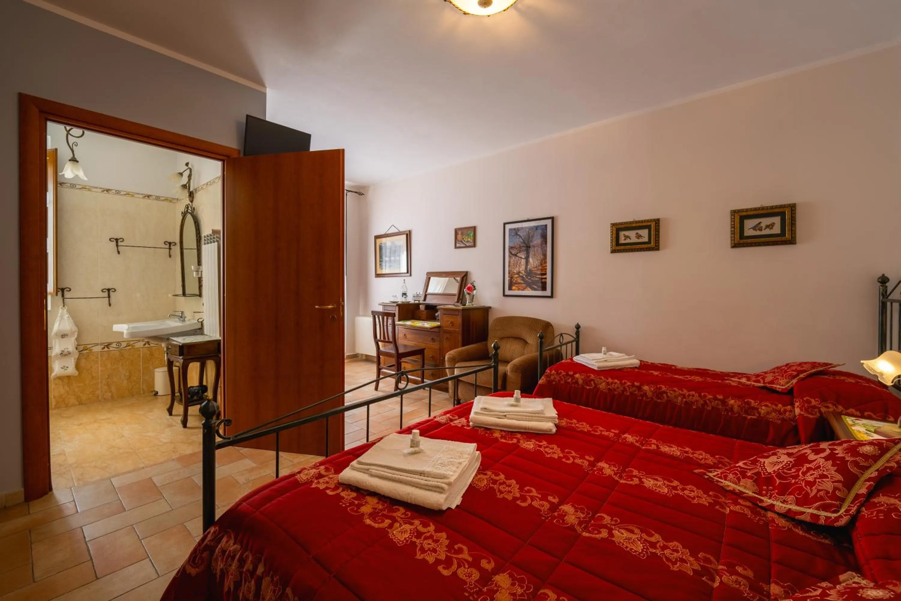 Photo of the whole room, Bed in Il Belvedere