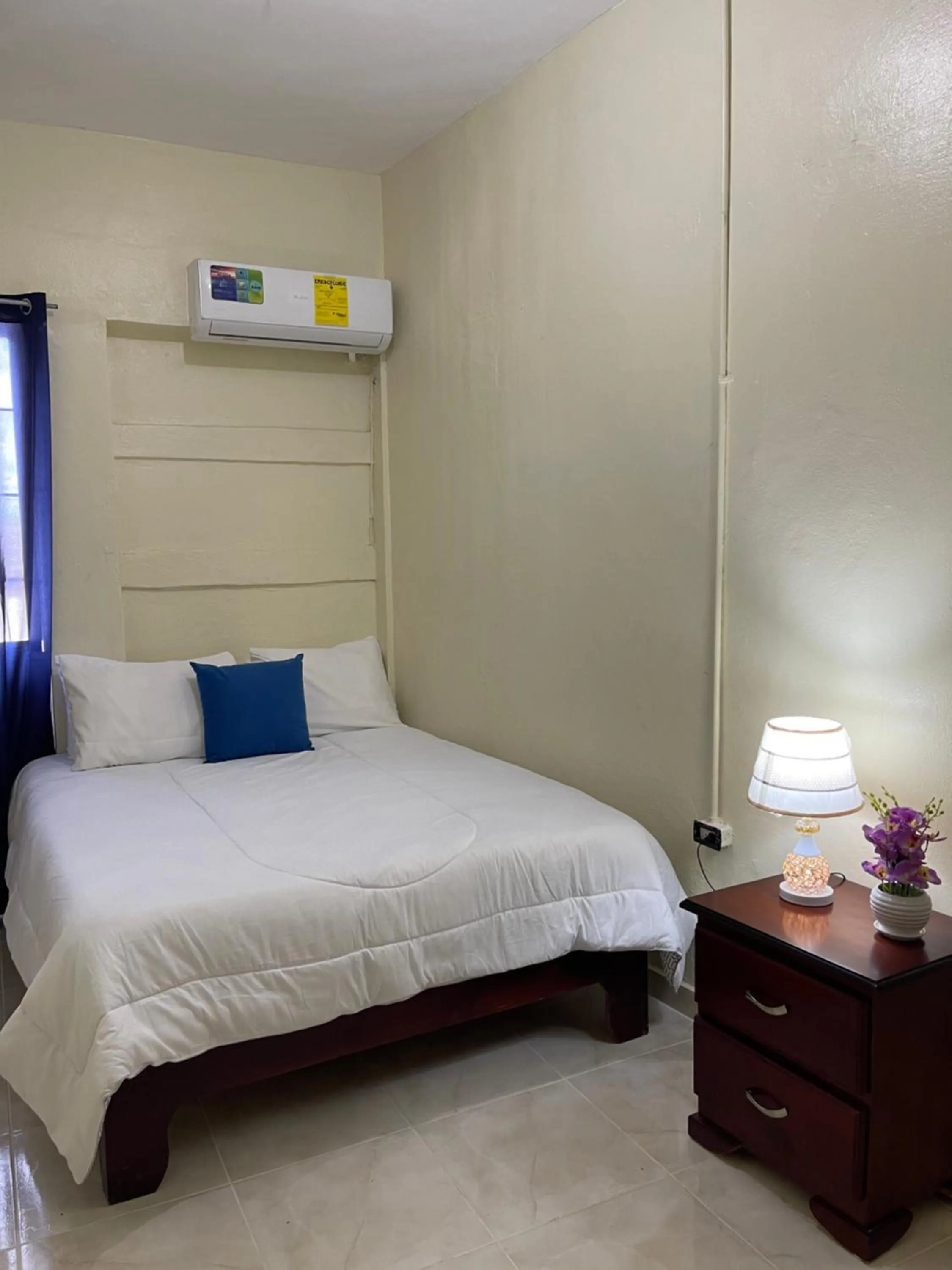 Bed in VBermor Hotel