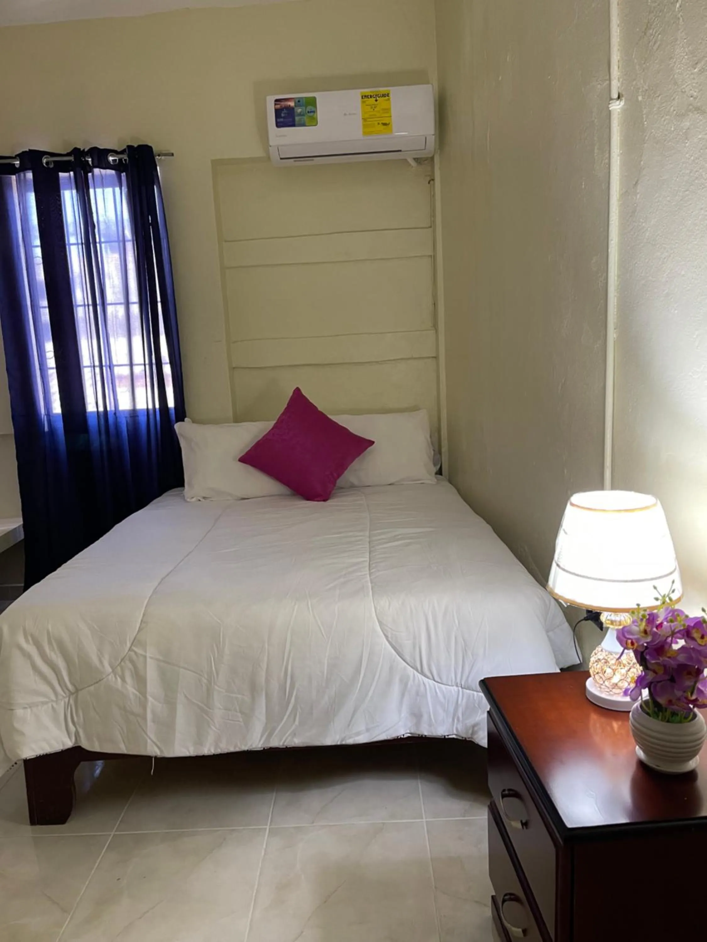 Bed in VBermor Hotel