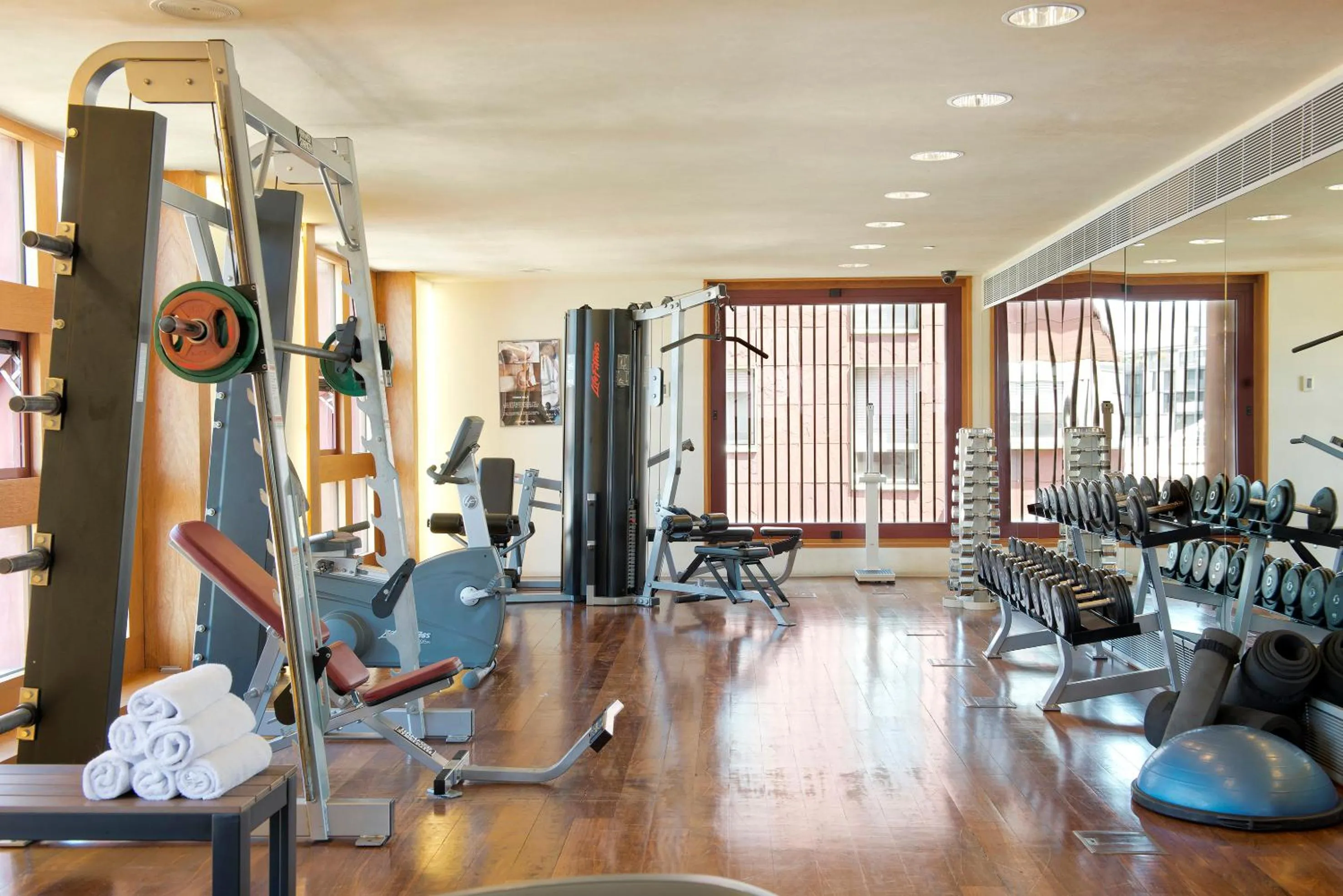 Fitness centre/facilities in Hotel Meliá Bilbao
