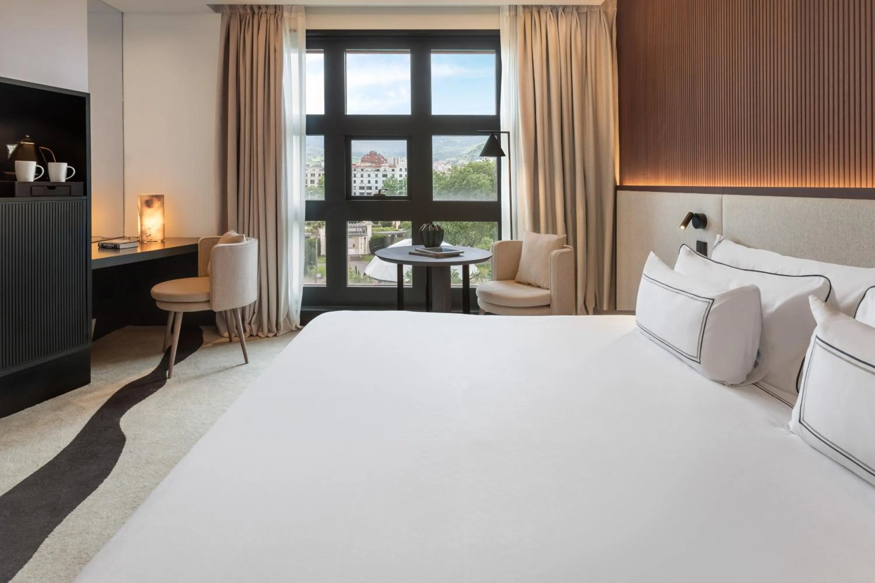 Bed in Hotel Meliá Bilbao