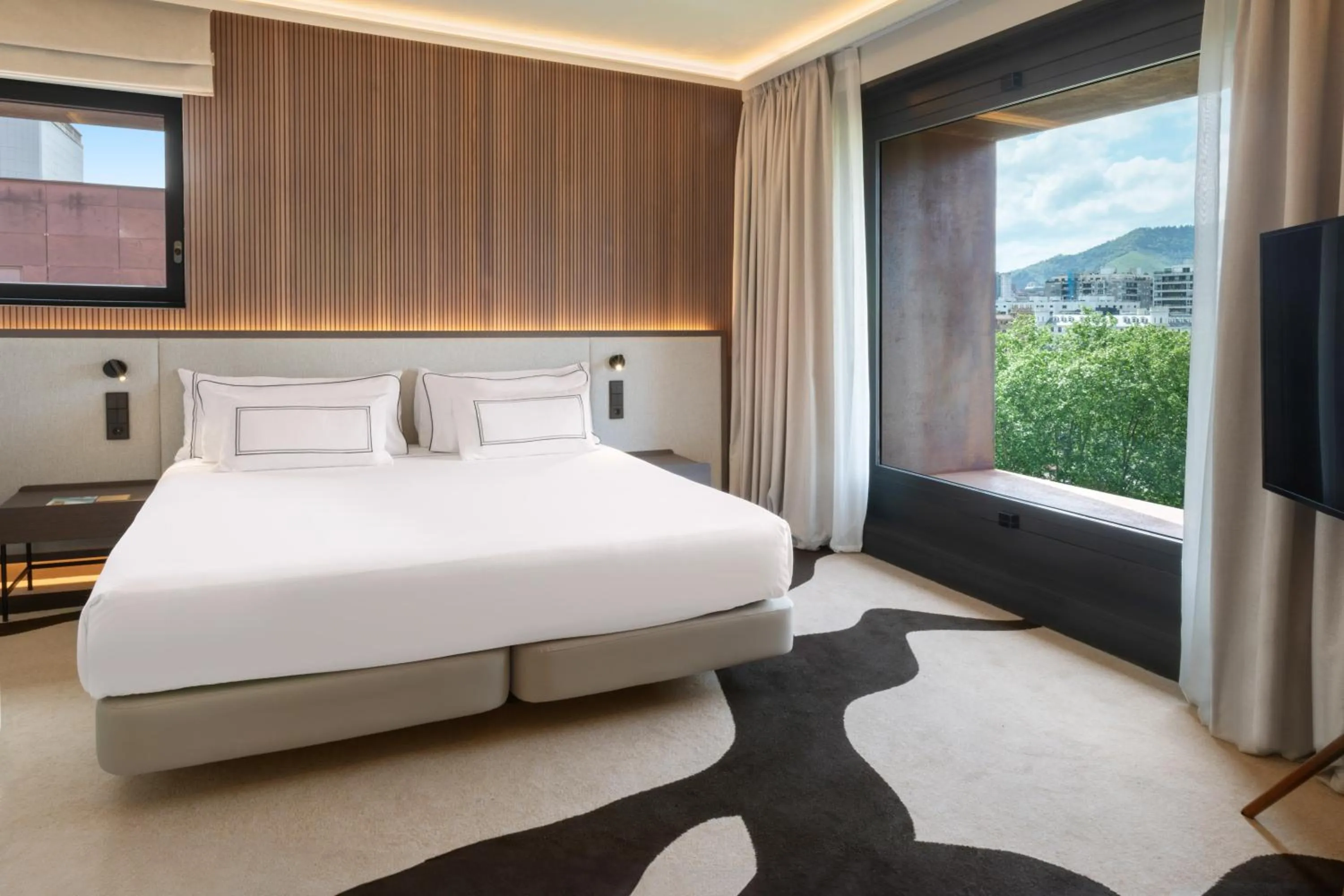 Bed in Hotel Meliá Bilbao