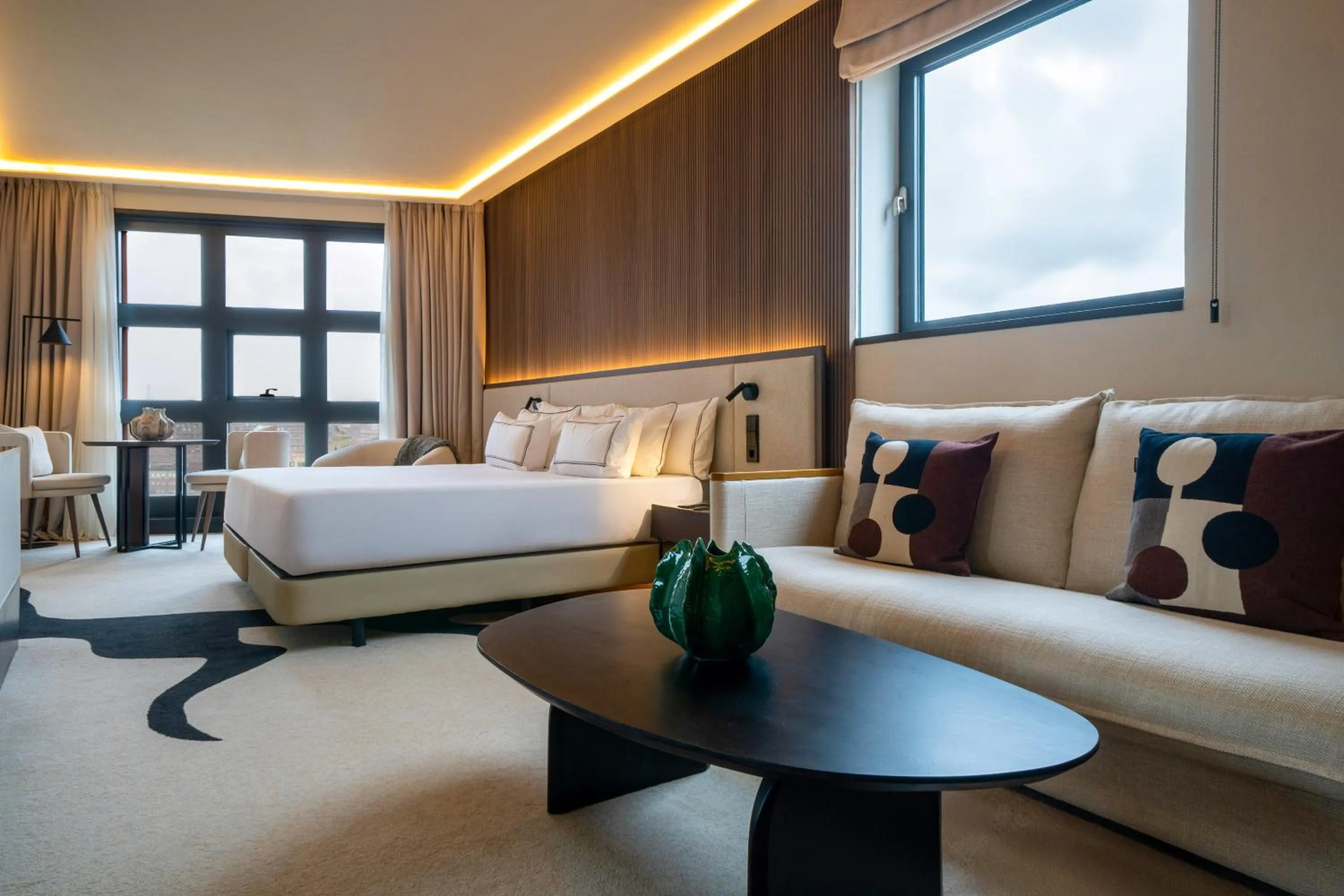 Bed in Hotel Meliá Bilbao