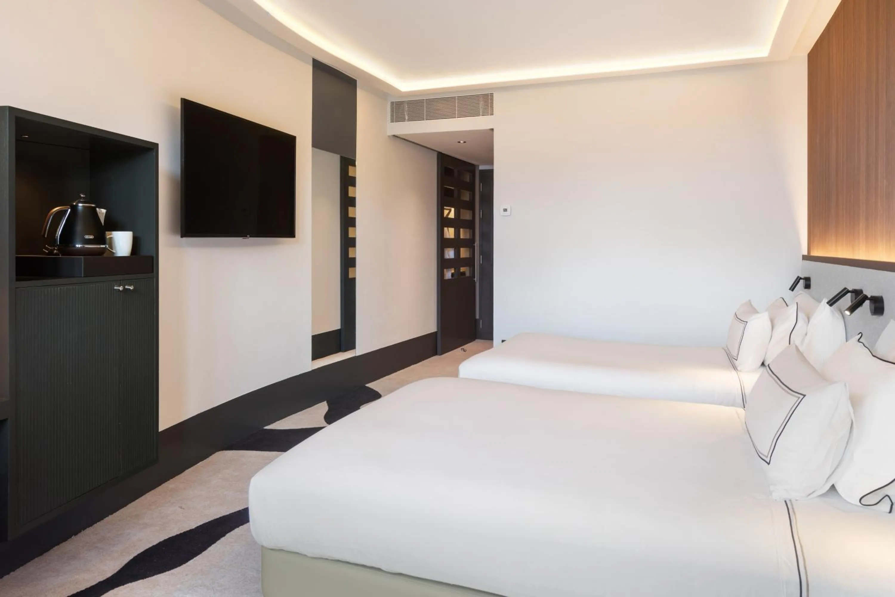 Bed in Hotel Meliá Bilbao