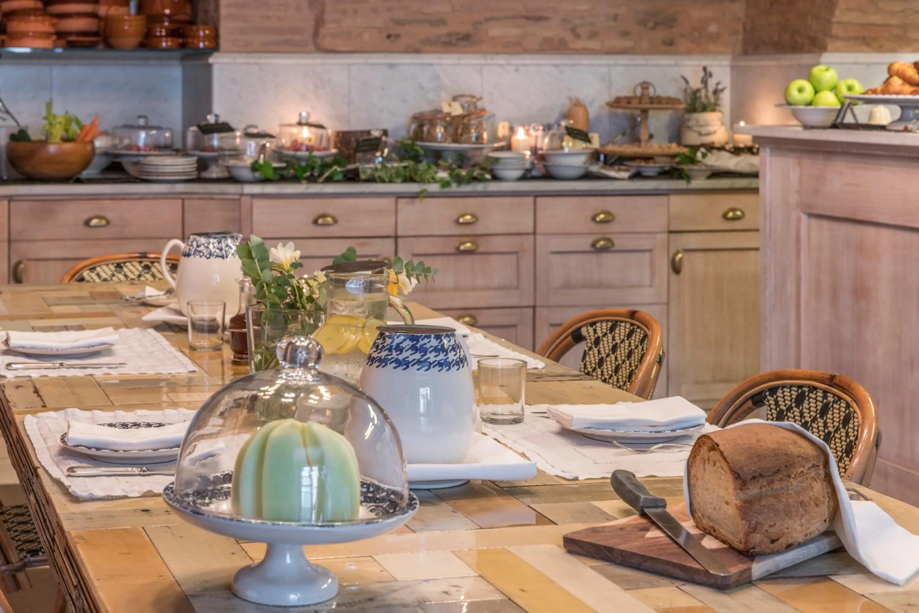 Continental breakfast in Palazzo Margherita