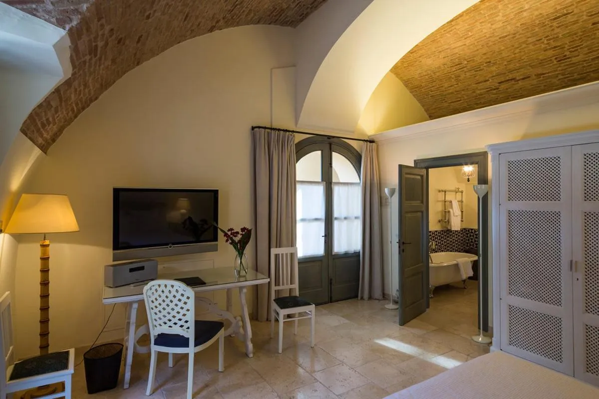 Bedroom, Bed in Palazzo Margherita