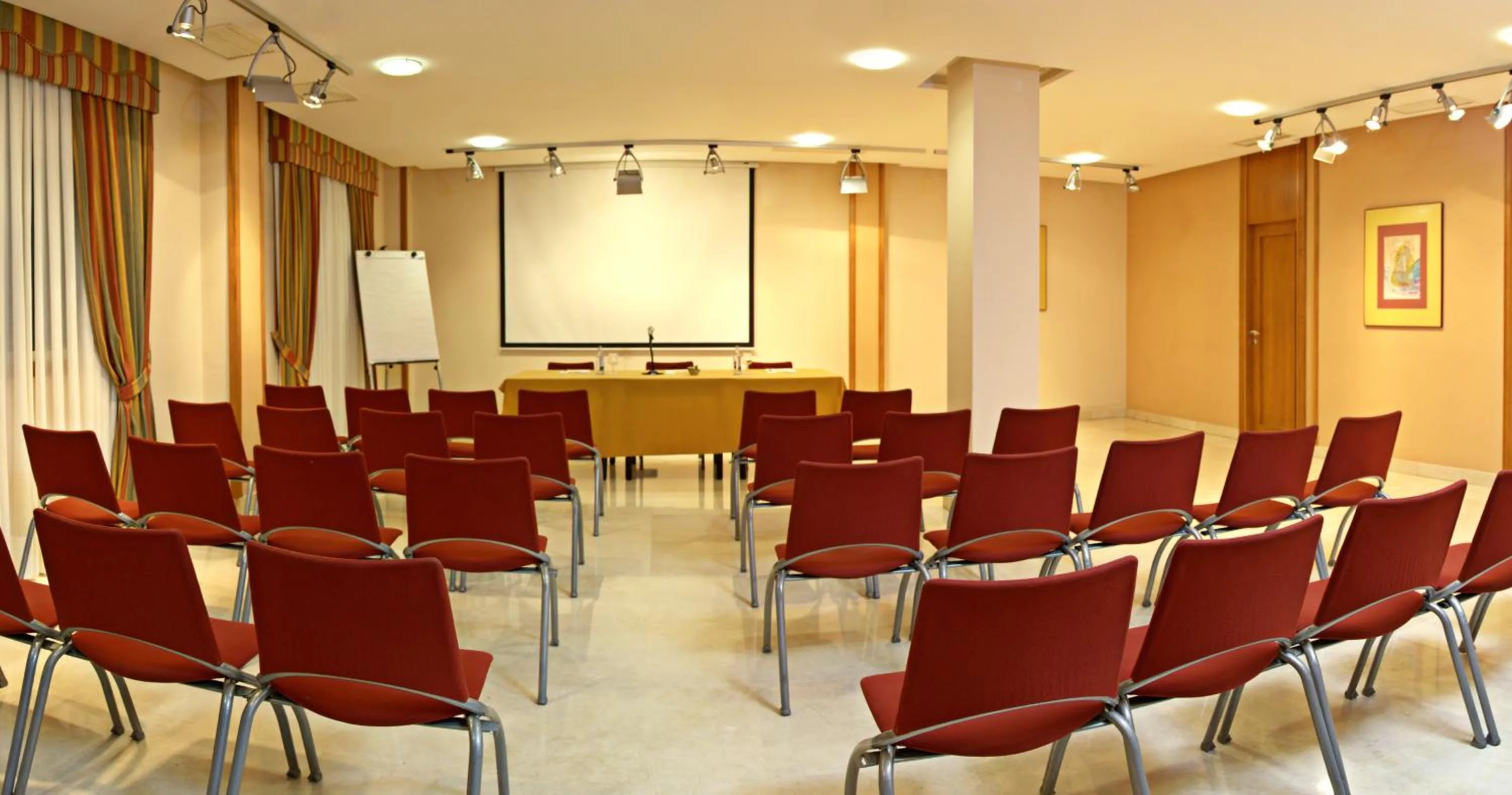 Business facilities in Hotel Sercotel Tres Luces