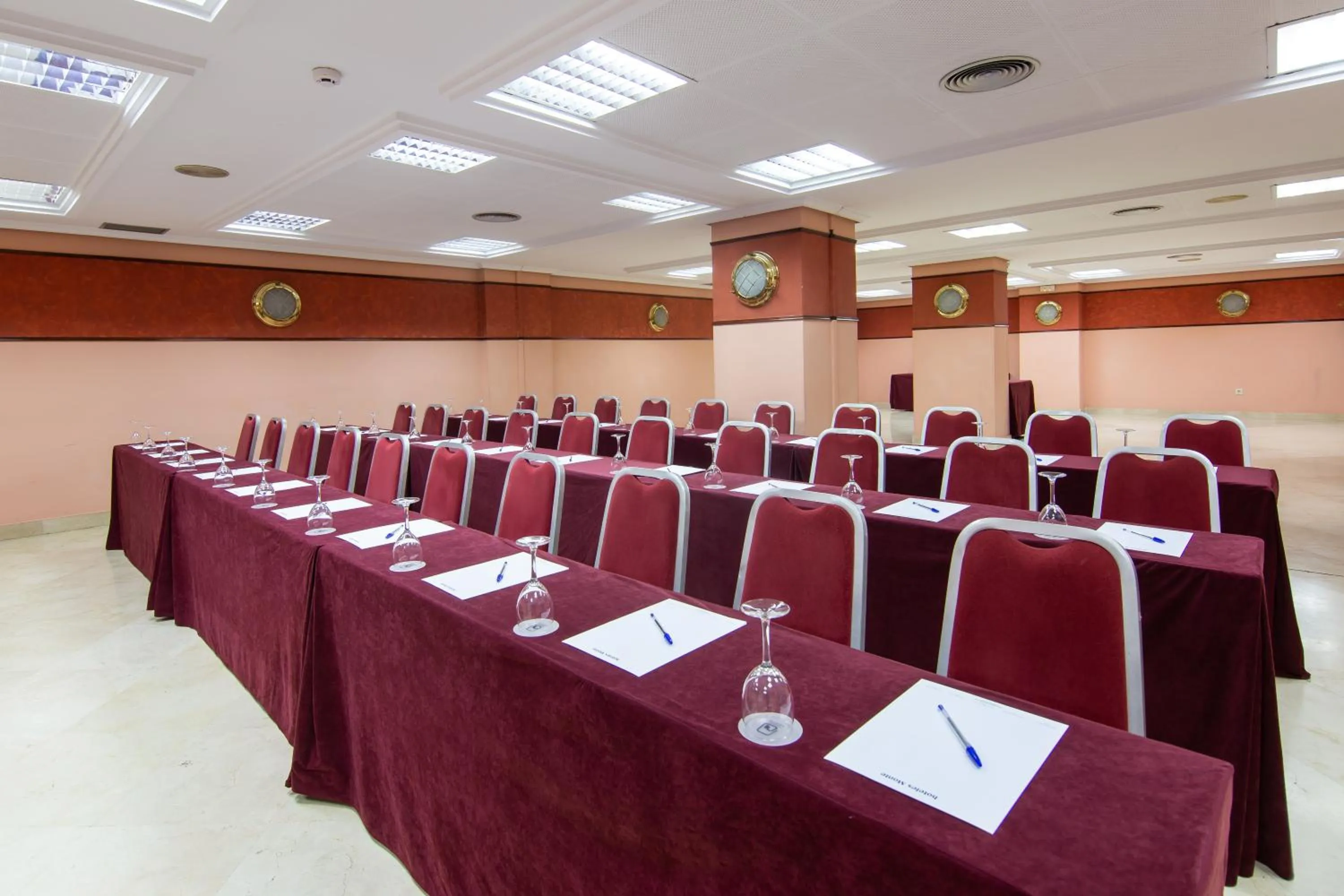 Meeting/conference room in Hotel Monte Puertatierra