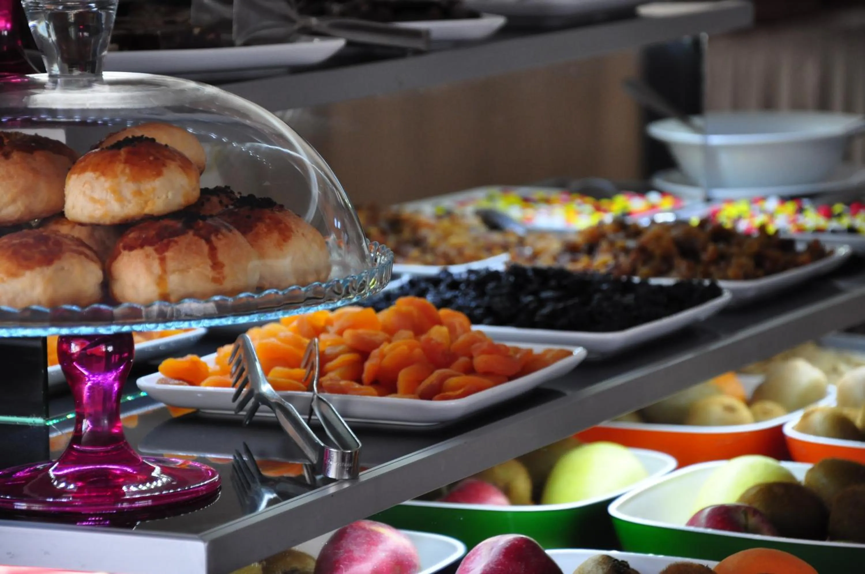 Buffet breakfast in Otel Mutevelli