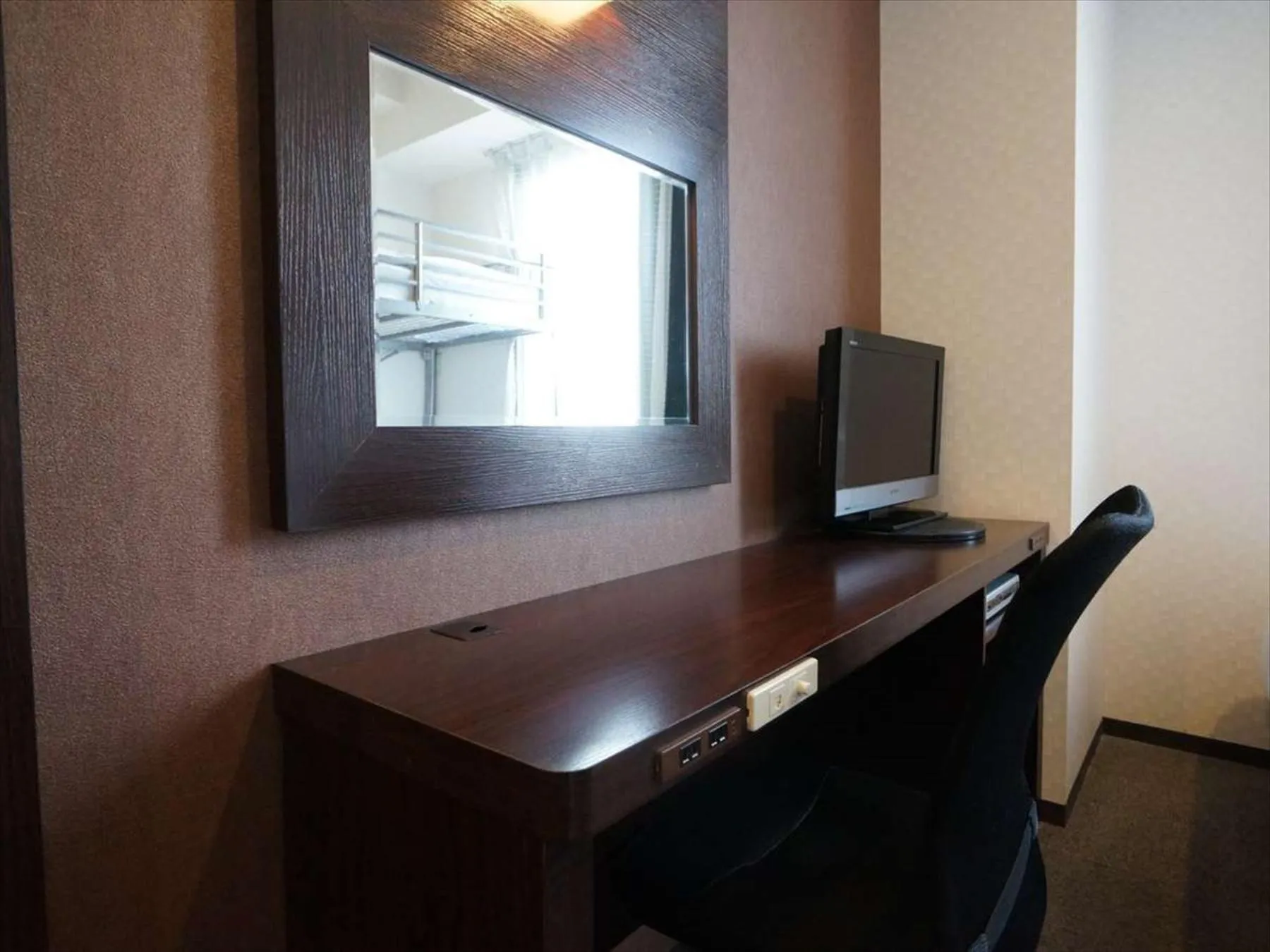 Photo of the whole room in Green Rich Hotel Osaka Airport