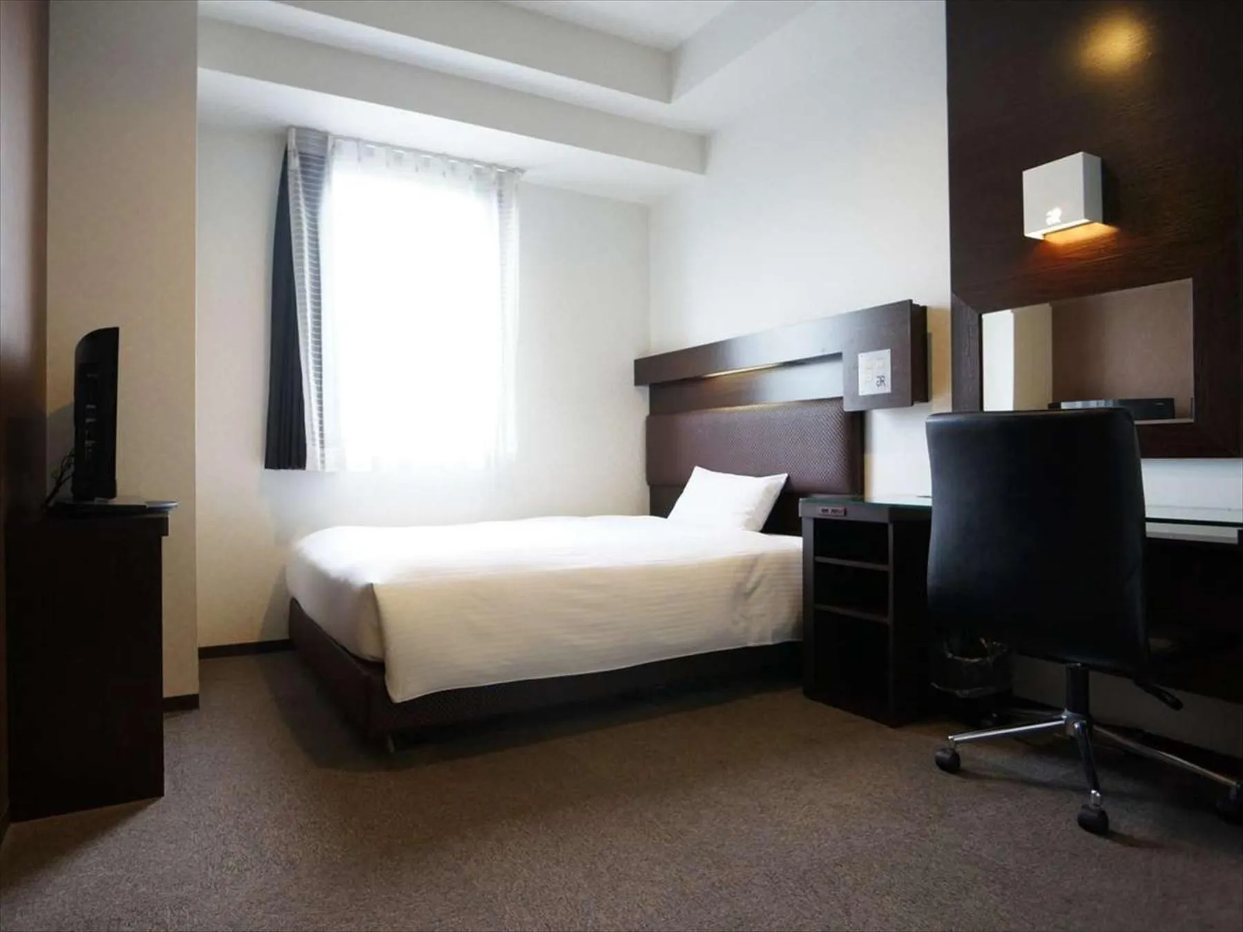 Photo of the whole room, Bed in Green Rich Hotel Osaka Airport