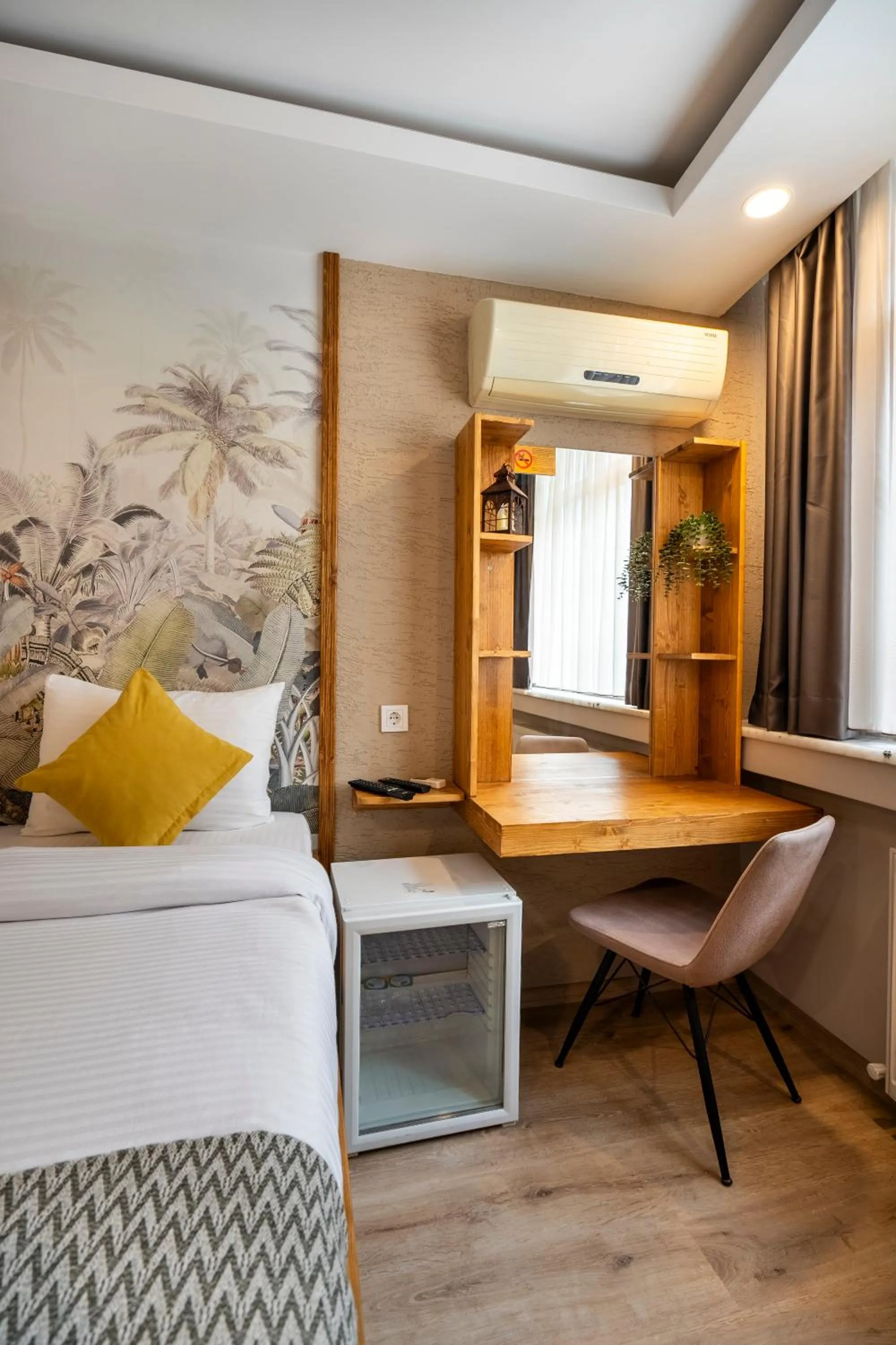 oven, Bed in Sayeban Gold Hotel