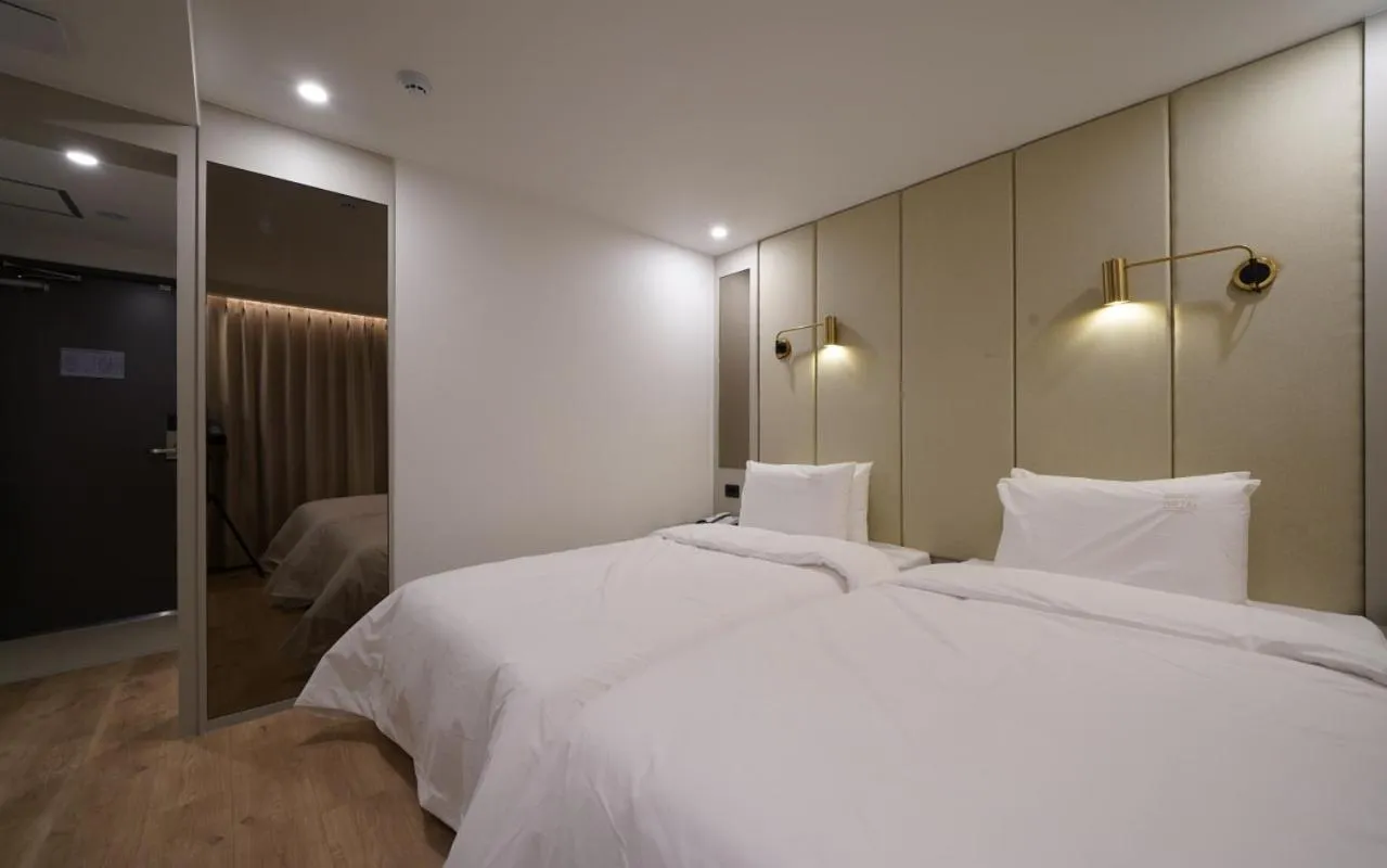 Bed in Ocean city hotel