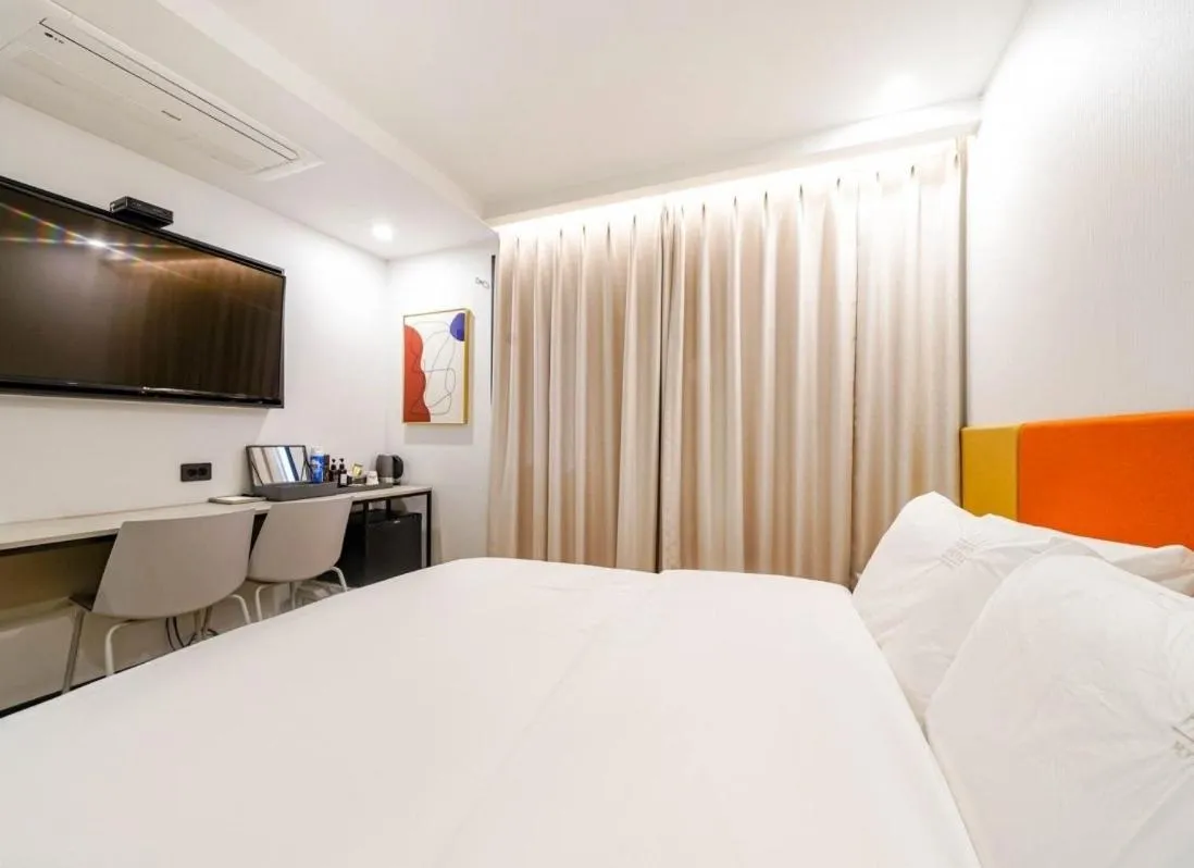 Bed in Ocean city hotel