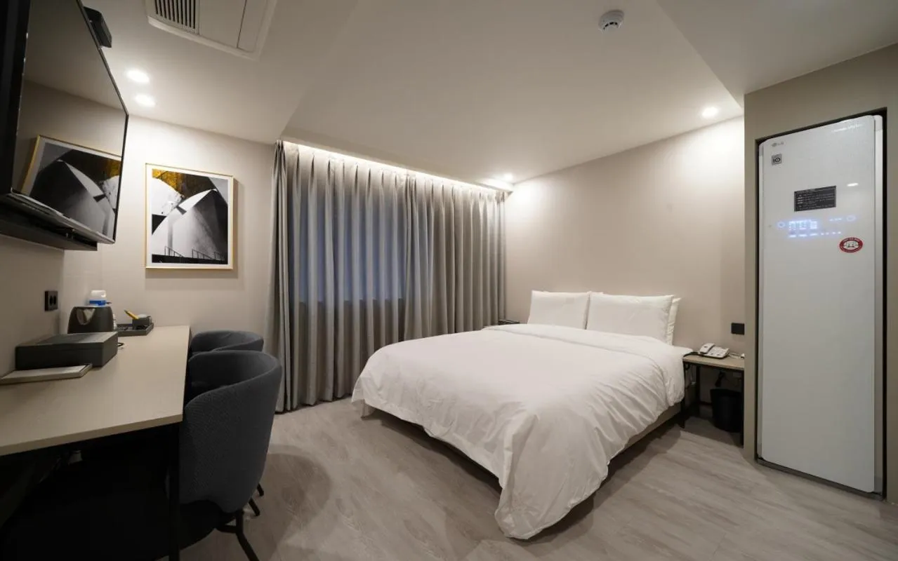 Bed in Ocean city hotel