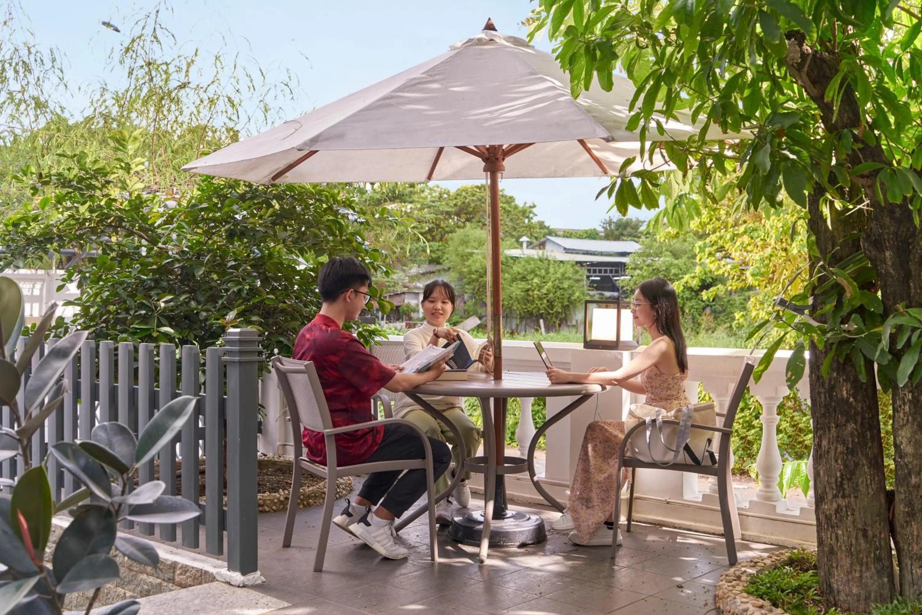 Garden in M Village Living Nguyễn Văn Hưởng