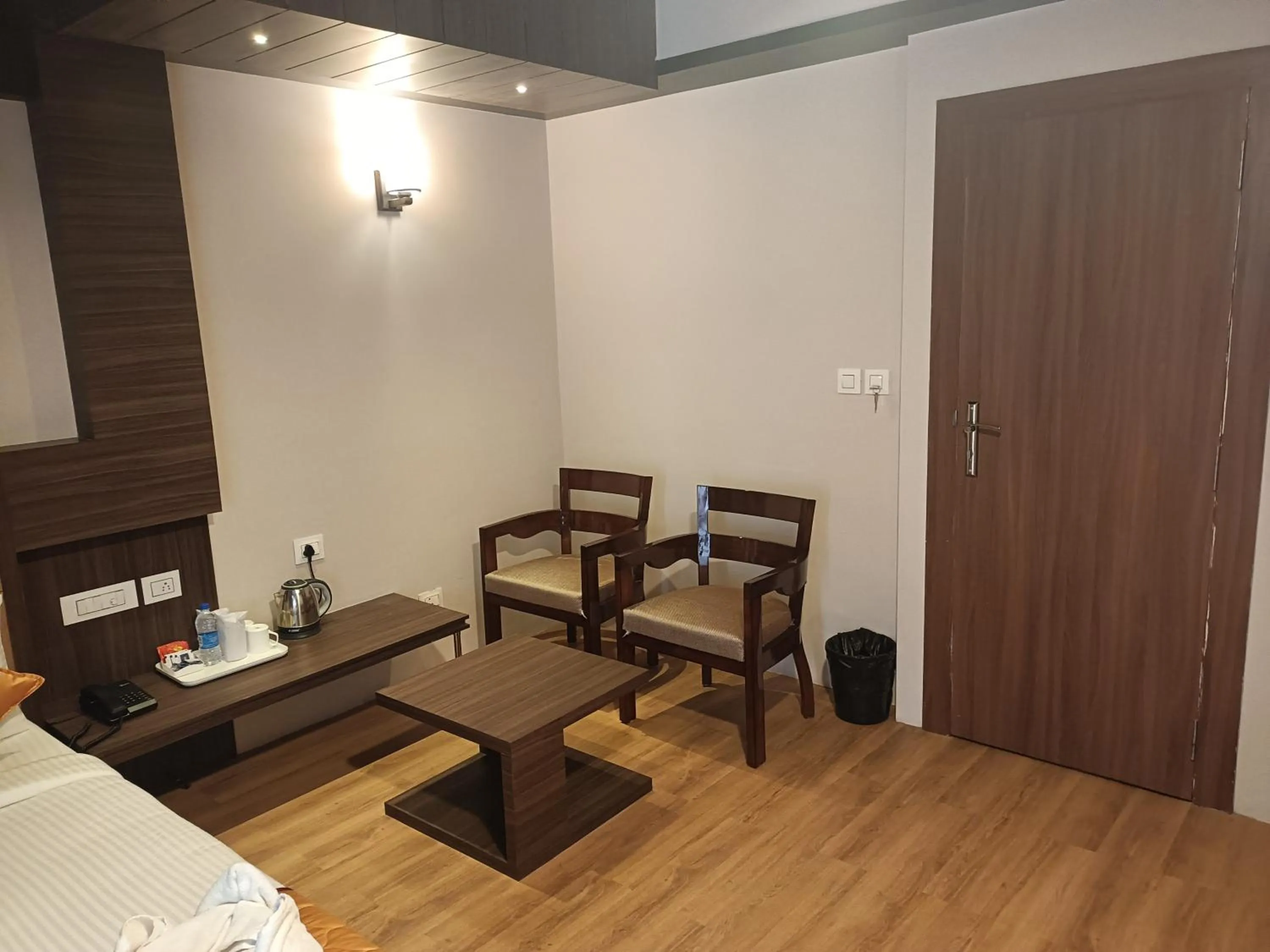 Seating area in Golden Peaks Hotel & Restaurant