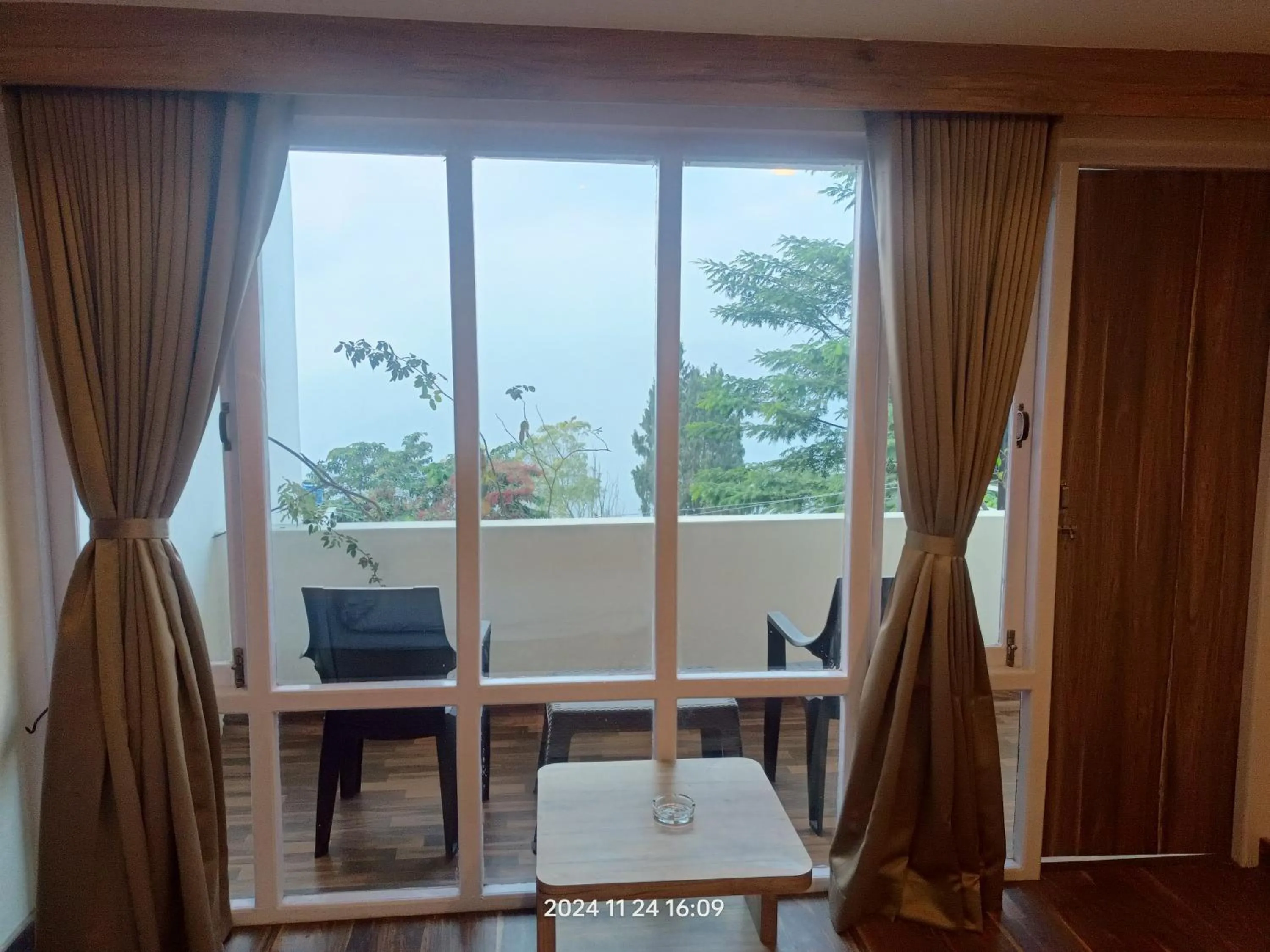 Balcony/Terrace in Golden Peaks Hotel & Restaurant