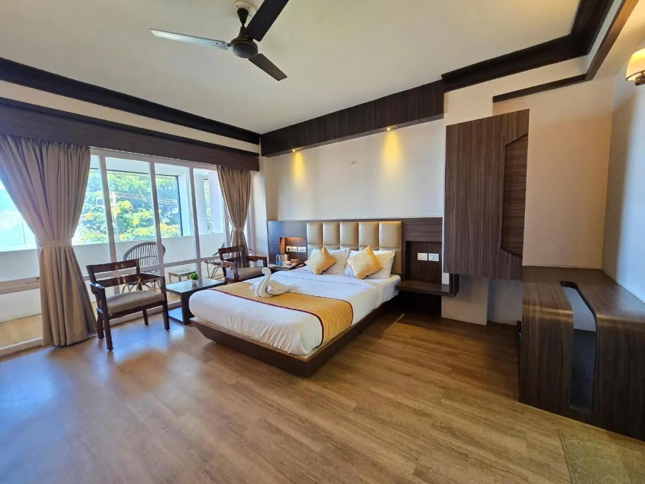 Photo of the whole room, Bed in Golden Peaks Hotel & Restaurant