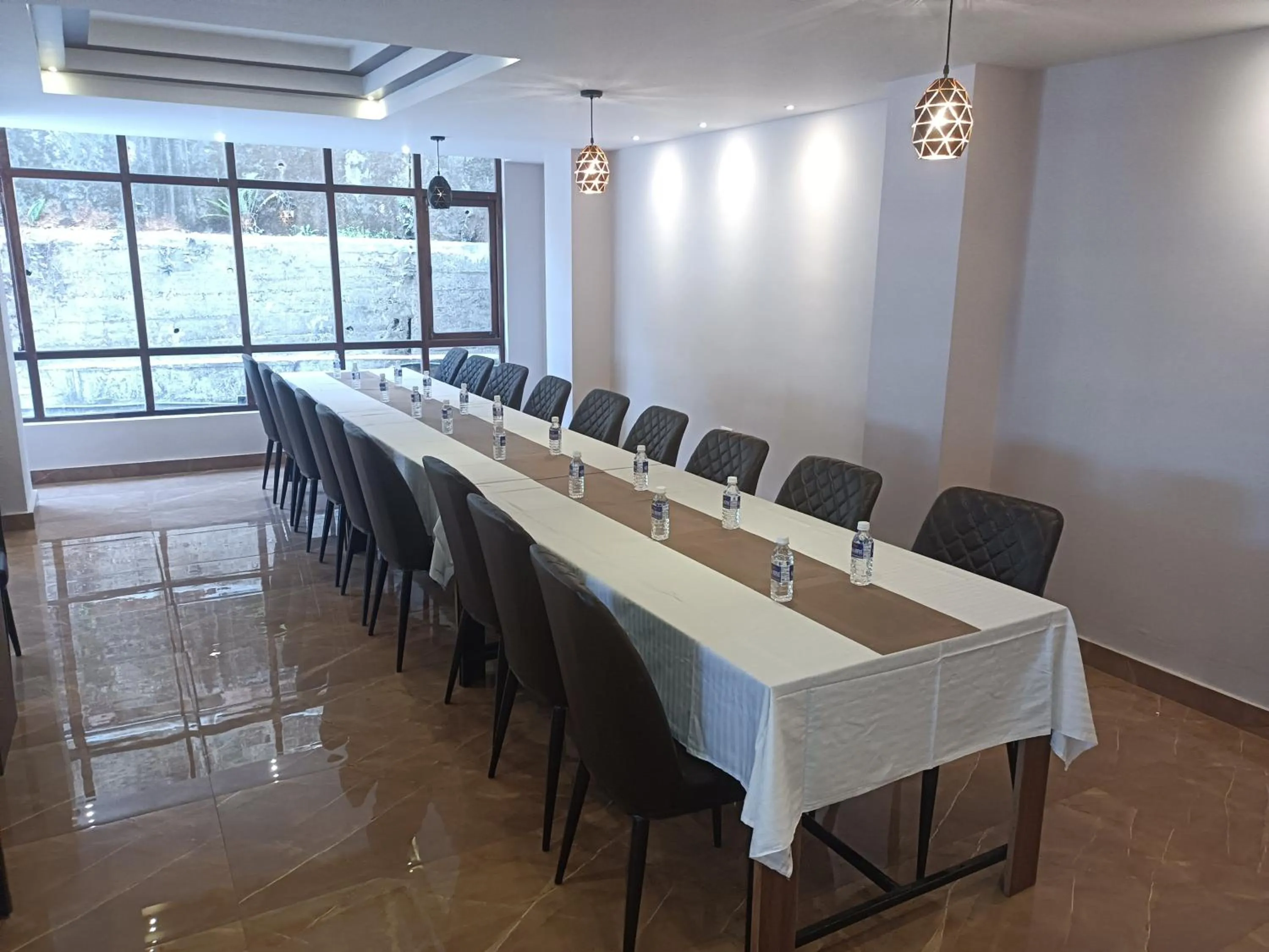 Meeting/conference room in Golden Peaks Hotel & Restaurant