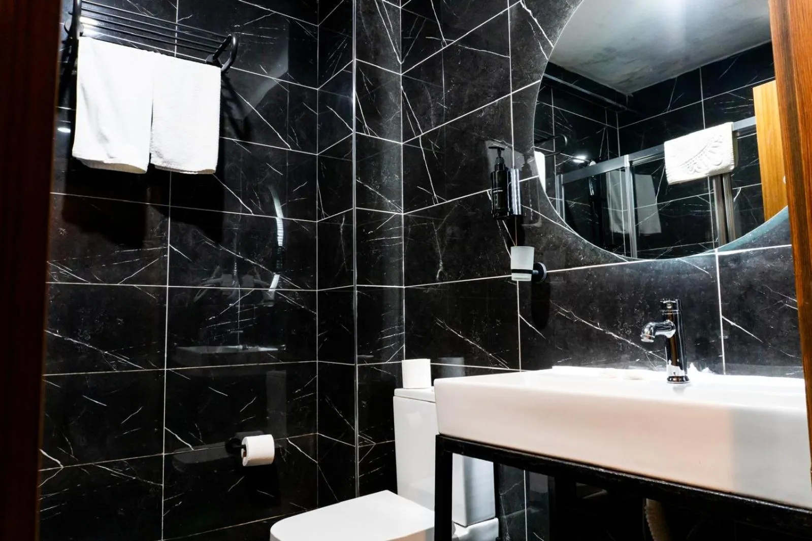 Bathroom in Kadirga Antik Hotel - Sultanahmet