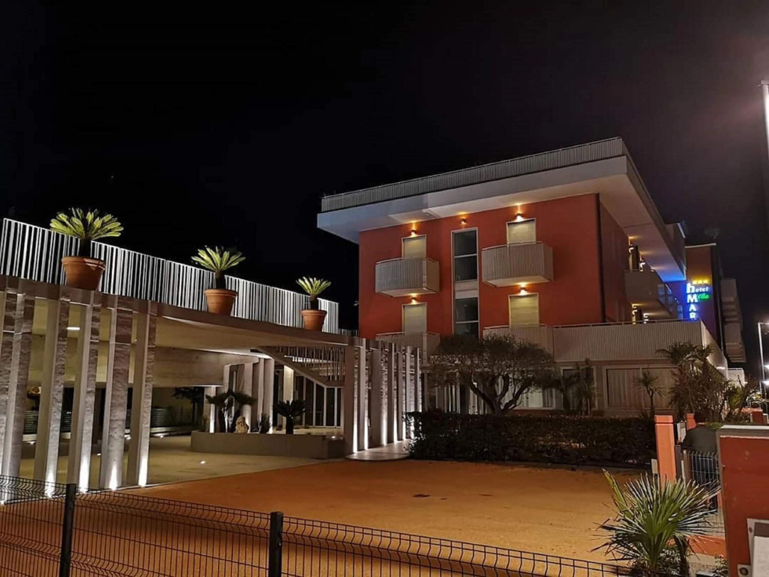 Property building in Hotel Villa Maria