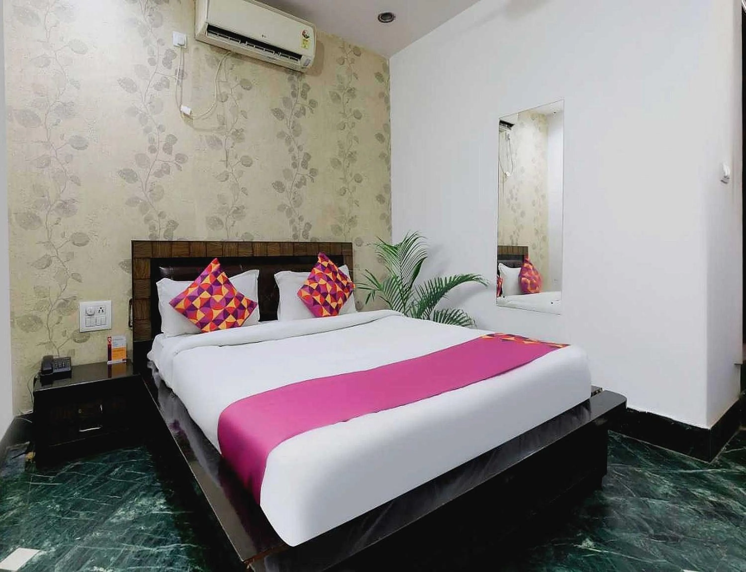 Bedroom, Bed in Hotel O Delite Hotel Near Leisure Valley Park