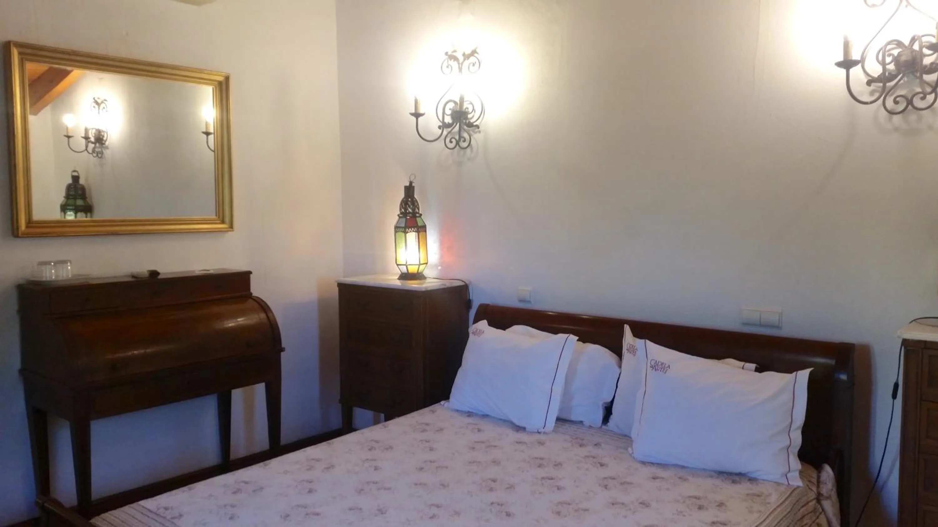 Bedroom, Bed in Hotel de Charme Capela das Artes