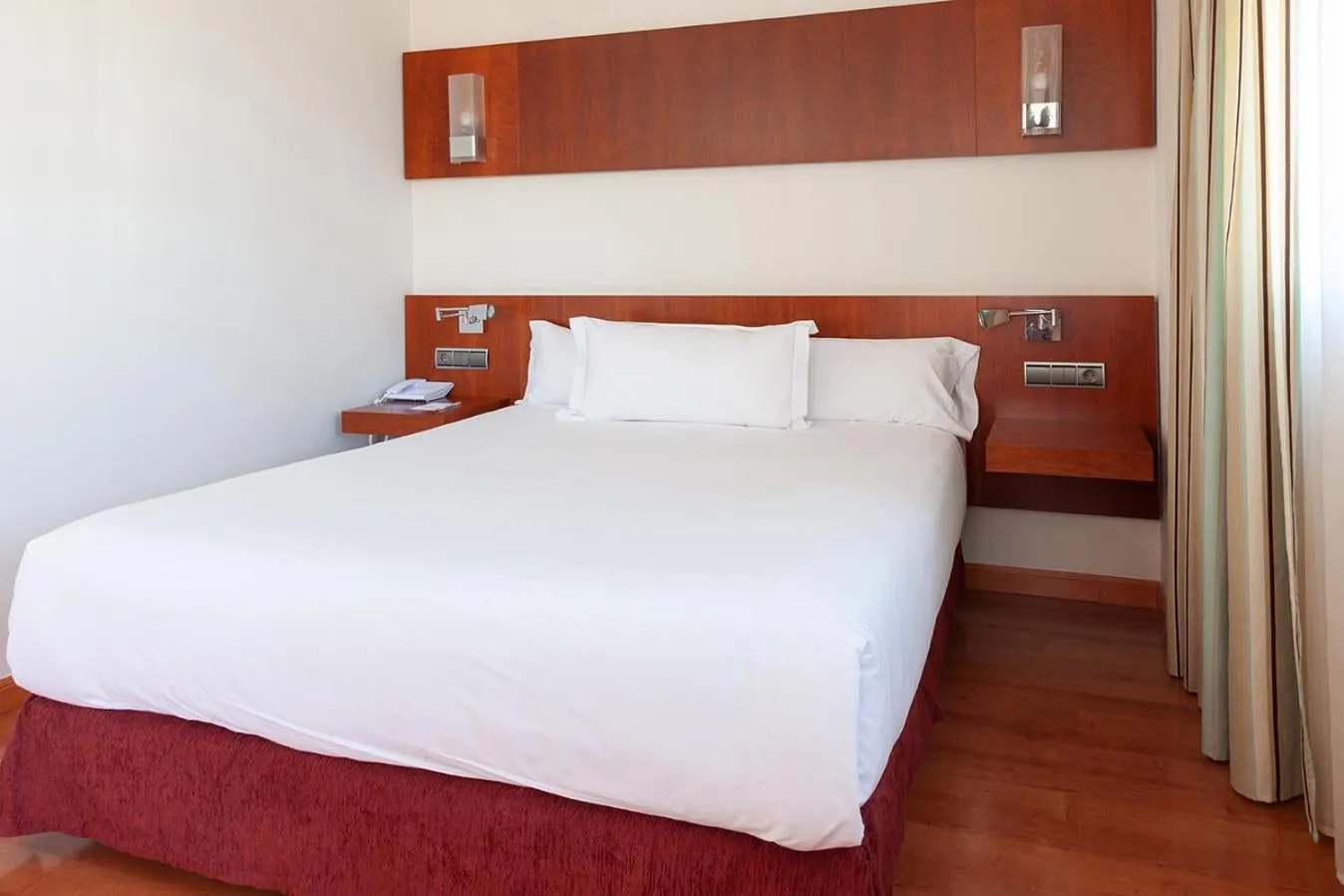 Bed in Senator Huelva